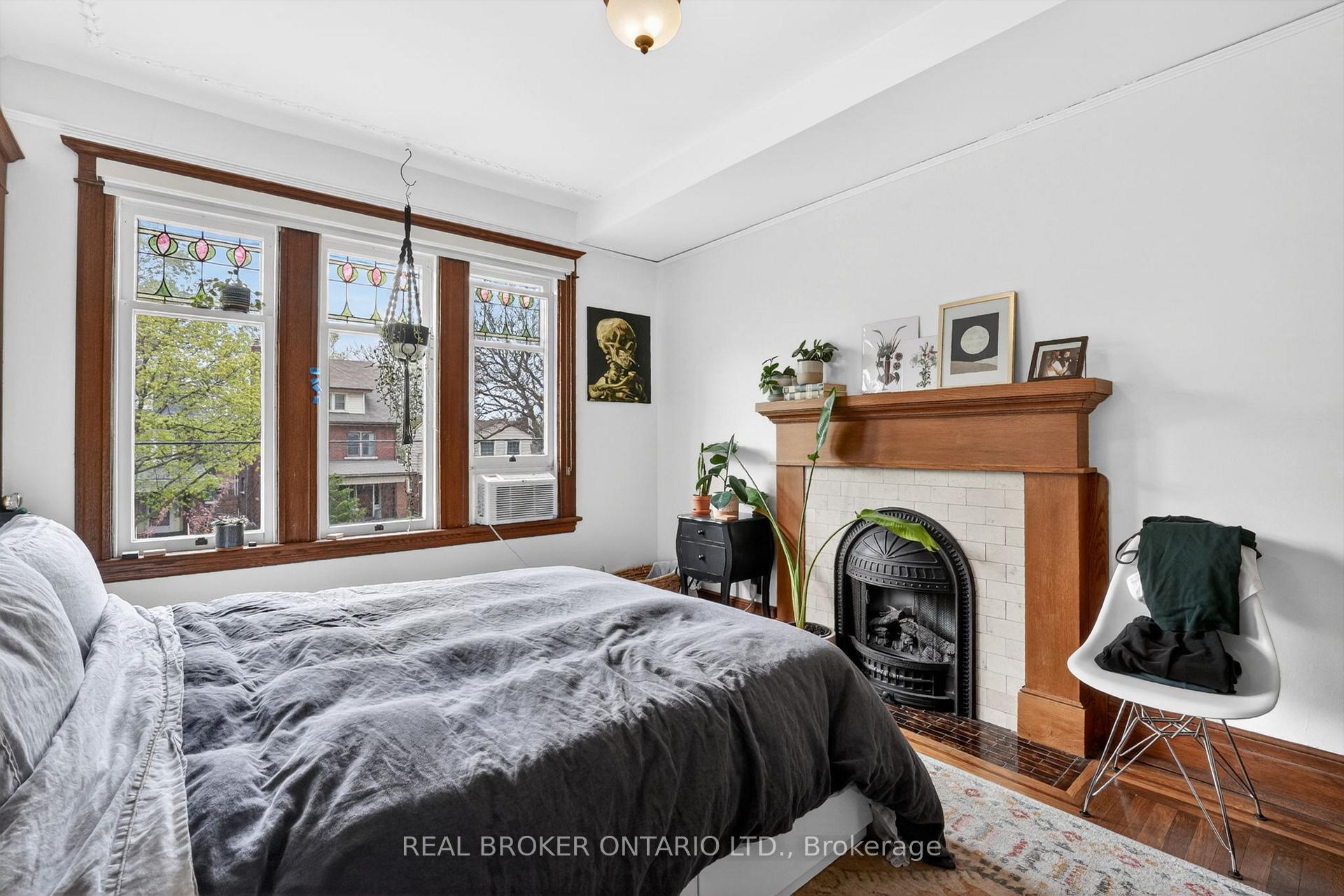 Photo 18 of 137 Sherman Avenue S, Hamilton, Blakeley — HOMEH