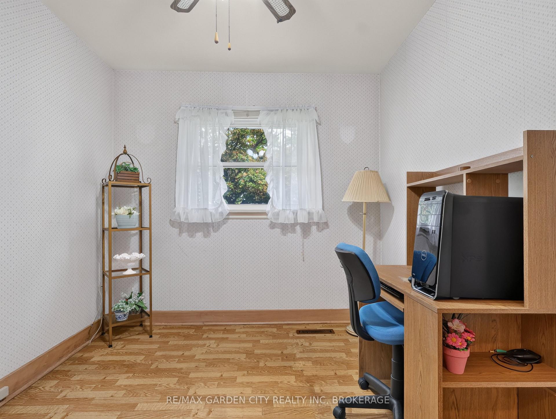Photo 12 of 94 Jacobson Avenue, St. Catharines, Glendale/Glenridge — HOMEH