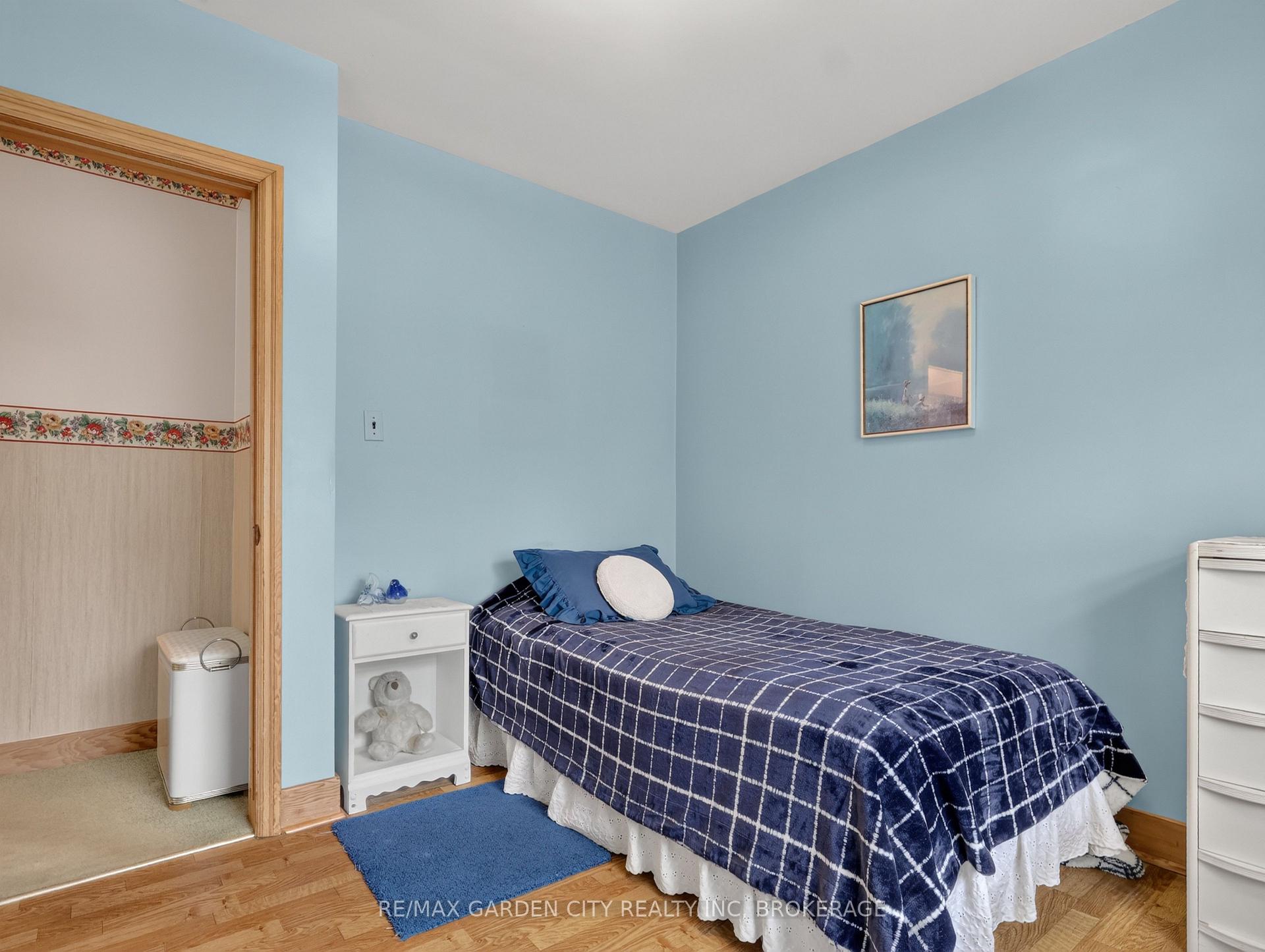 Photo 17 of 94 Jacobson Avenue, St. Catharines, Glendale/Glenridge — HOMEH