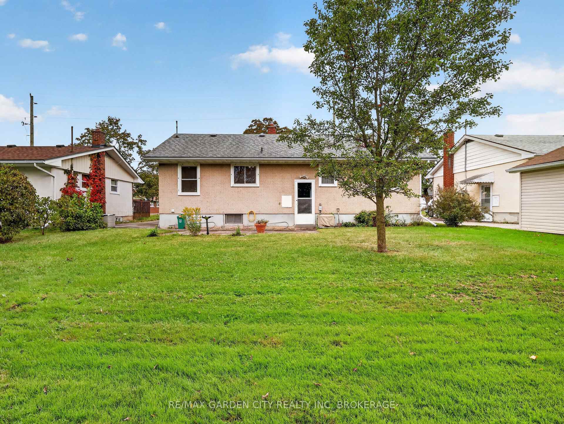 Photo 26 of 94 Jacobson Avenue, St. Catharines, Glendale/Glenridge — HOMEH