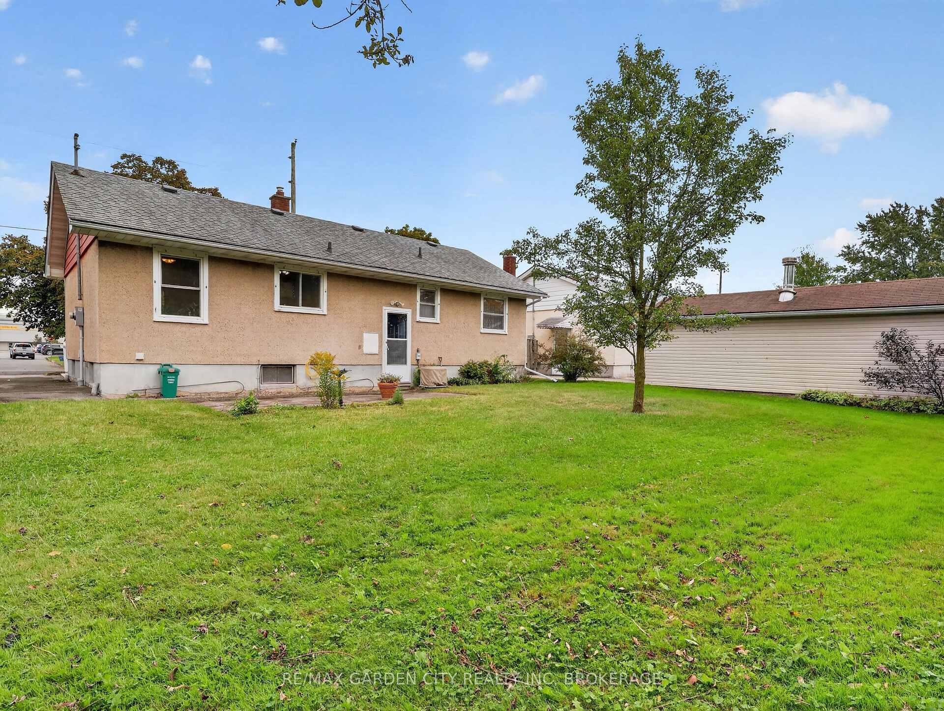 Photo 27 of 94 Jacobson Avenue, St. Catharines, Glendale/Glenridge — HOMEH