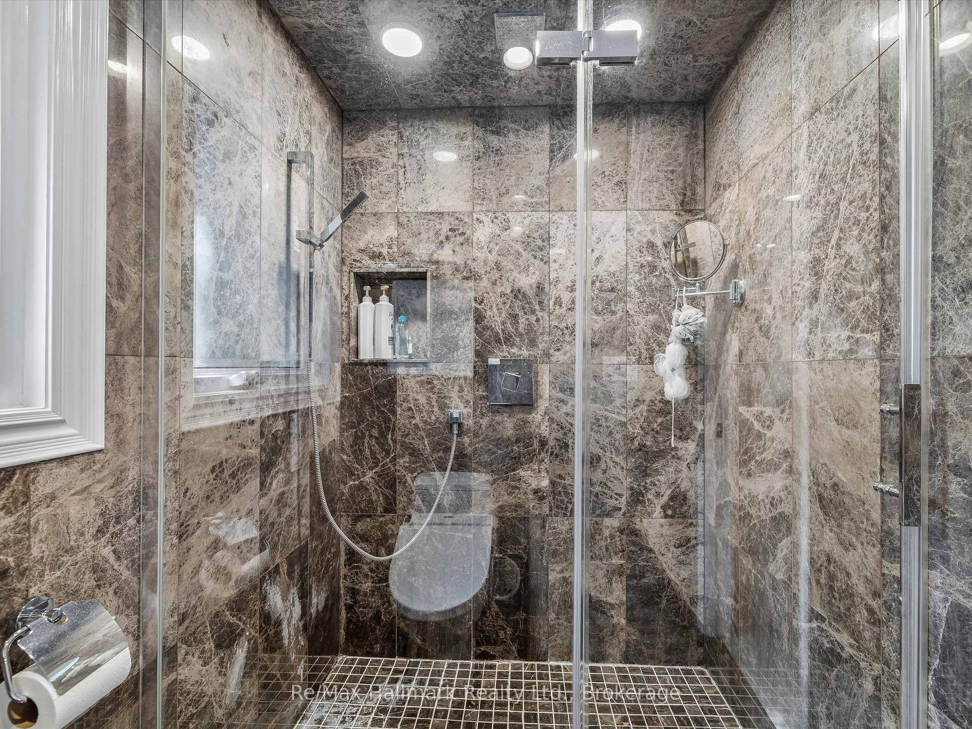 Photo 38 of 2194 Constance Drive, Oakville, Ford — HOMEH