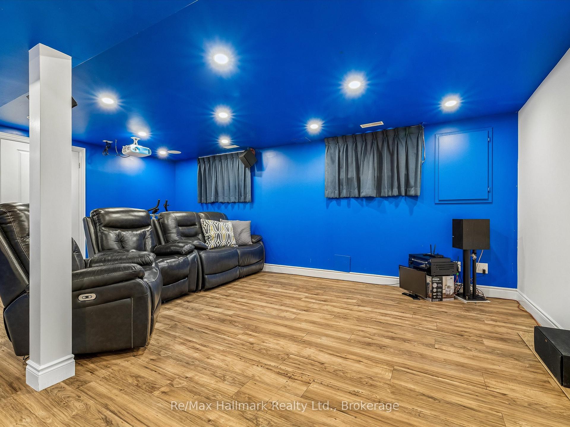 Photo 41 of 2194 Constance Drive, Oakville, Ford — HOMEH
