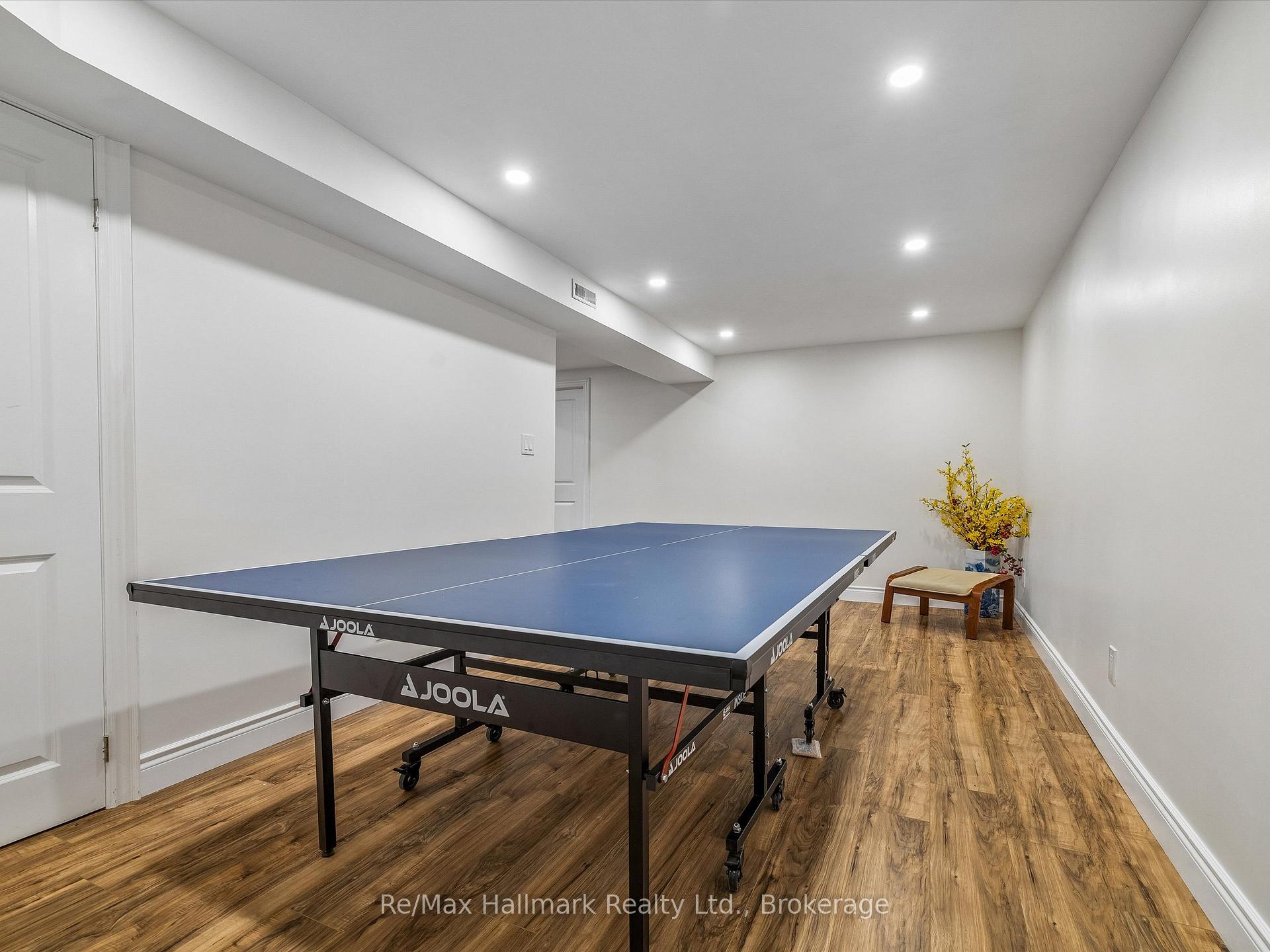Photo 42 of 2194 Constance Drive, Oakville, Ford — HOMEH