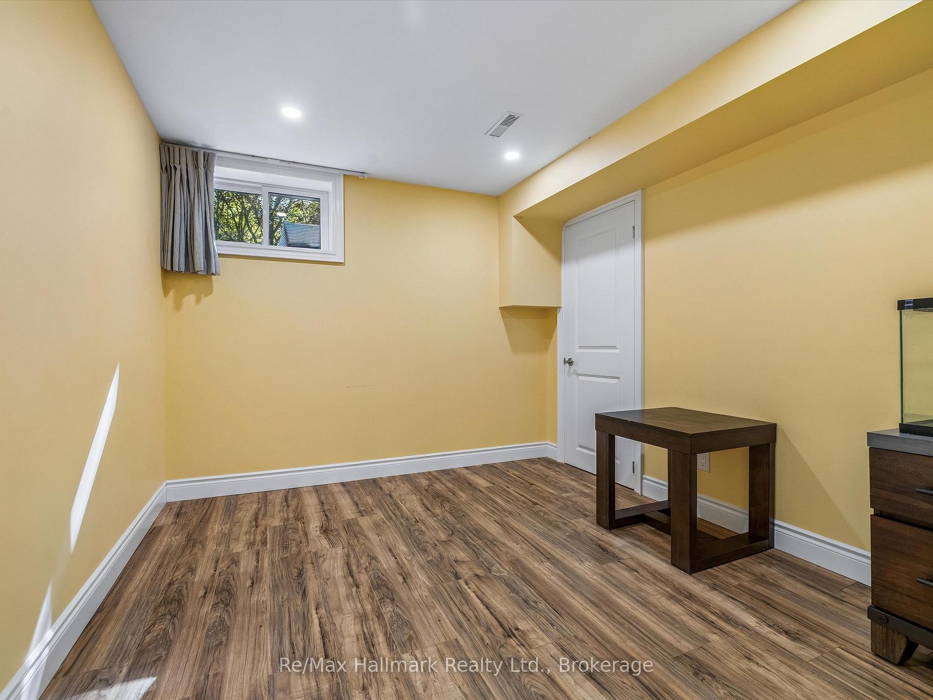 Photo 43 of 2194 Constance Drive, Oakville, Ford — HOMEH