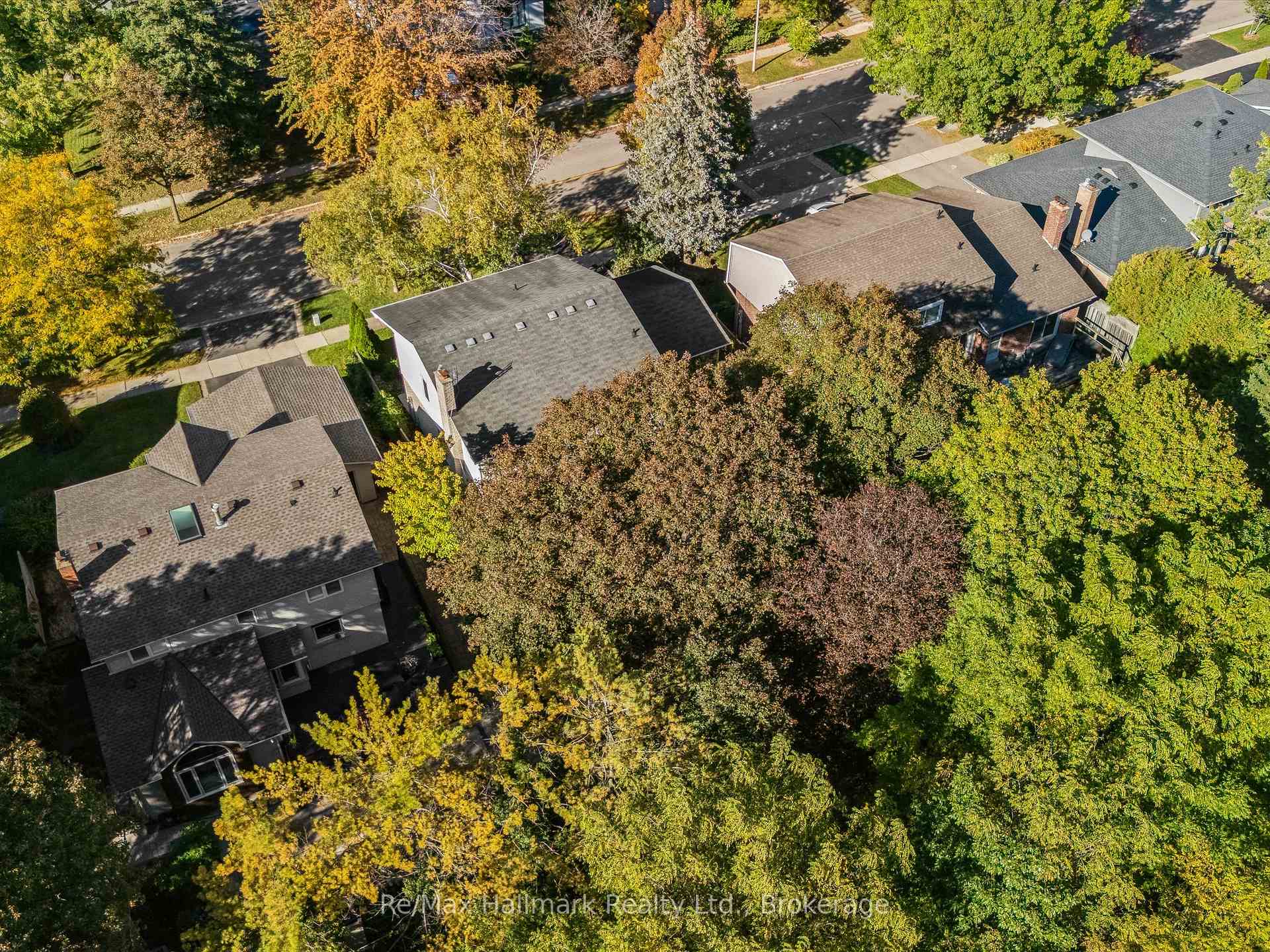 Photo 56 of 2194 Constance Drive, Oakville, Ford — HOMEH