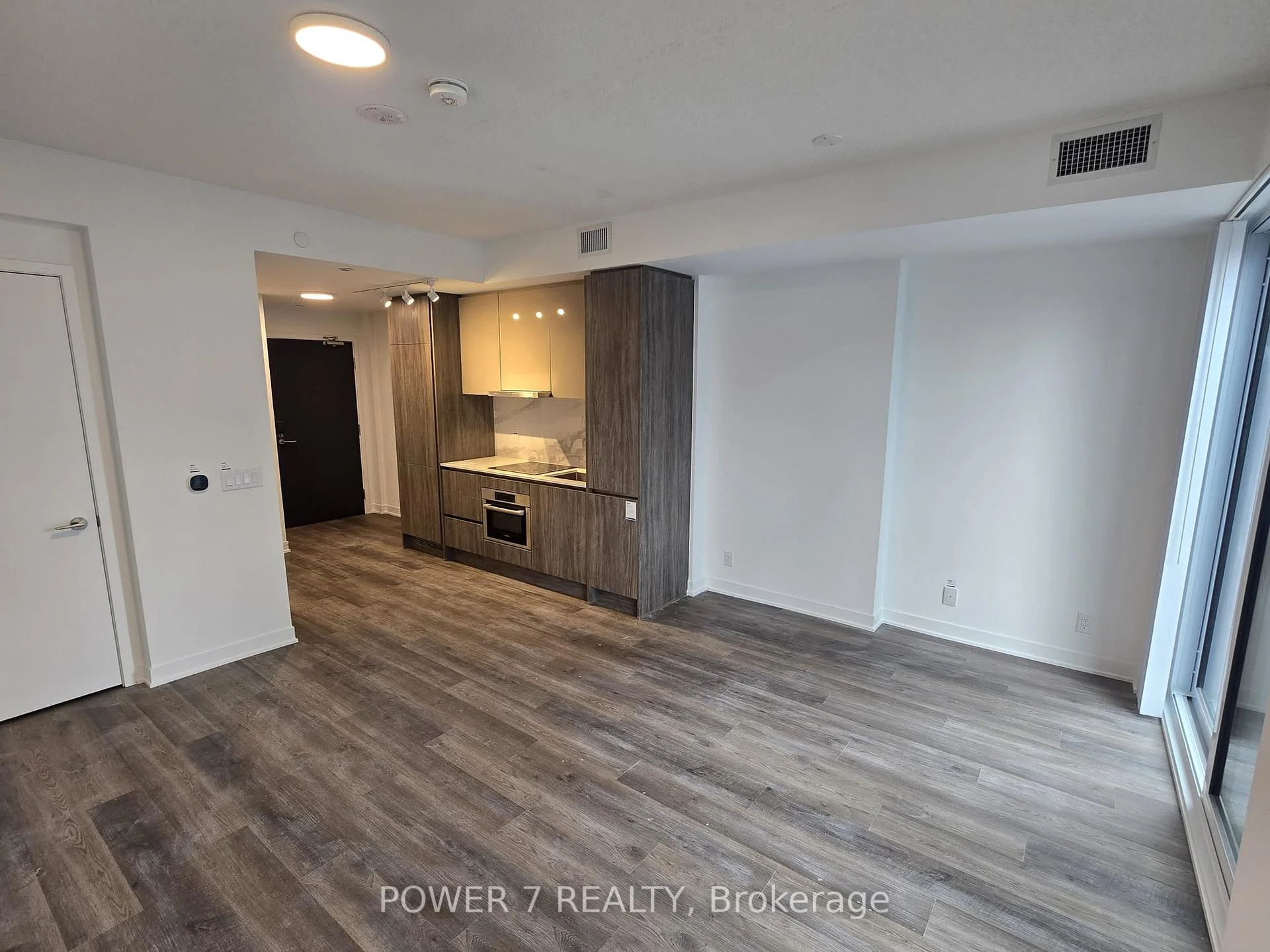 Photo 6 of Unit 1911, 180 Front Street E, Toronto, Moss Park — HOMEH