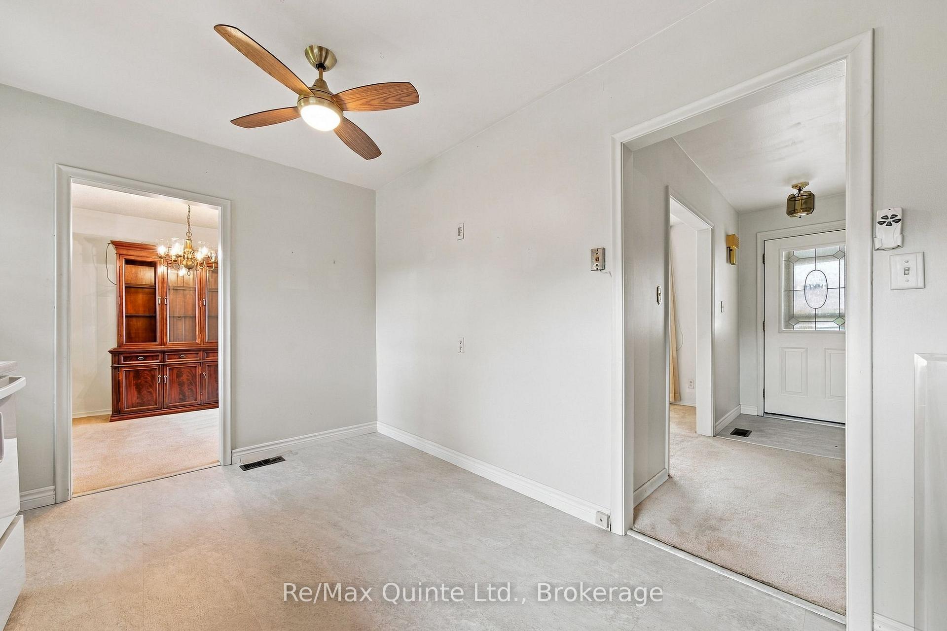 Photo 20 of 51 Keller Drive, Belleville, Belleville Ward — HOMEH