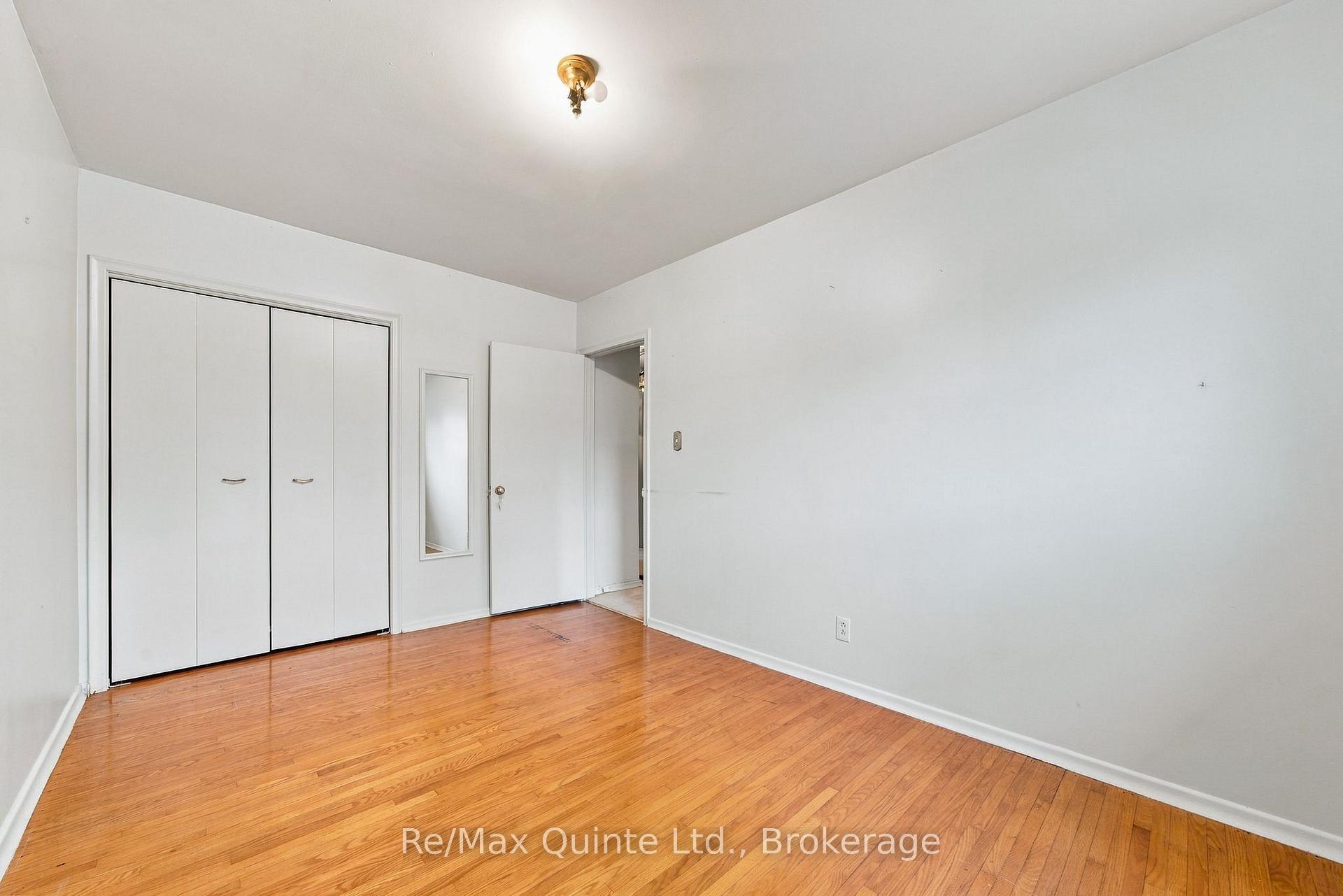 Photo 27 of 51 Keller Drive, Belleville, Belleville Ward — HOMEH