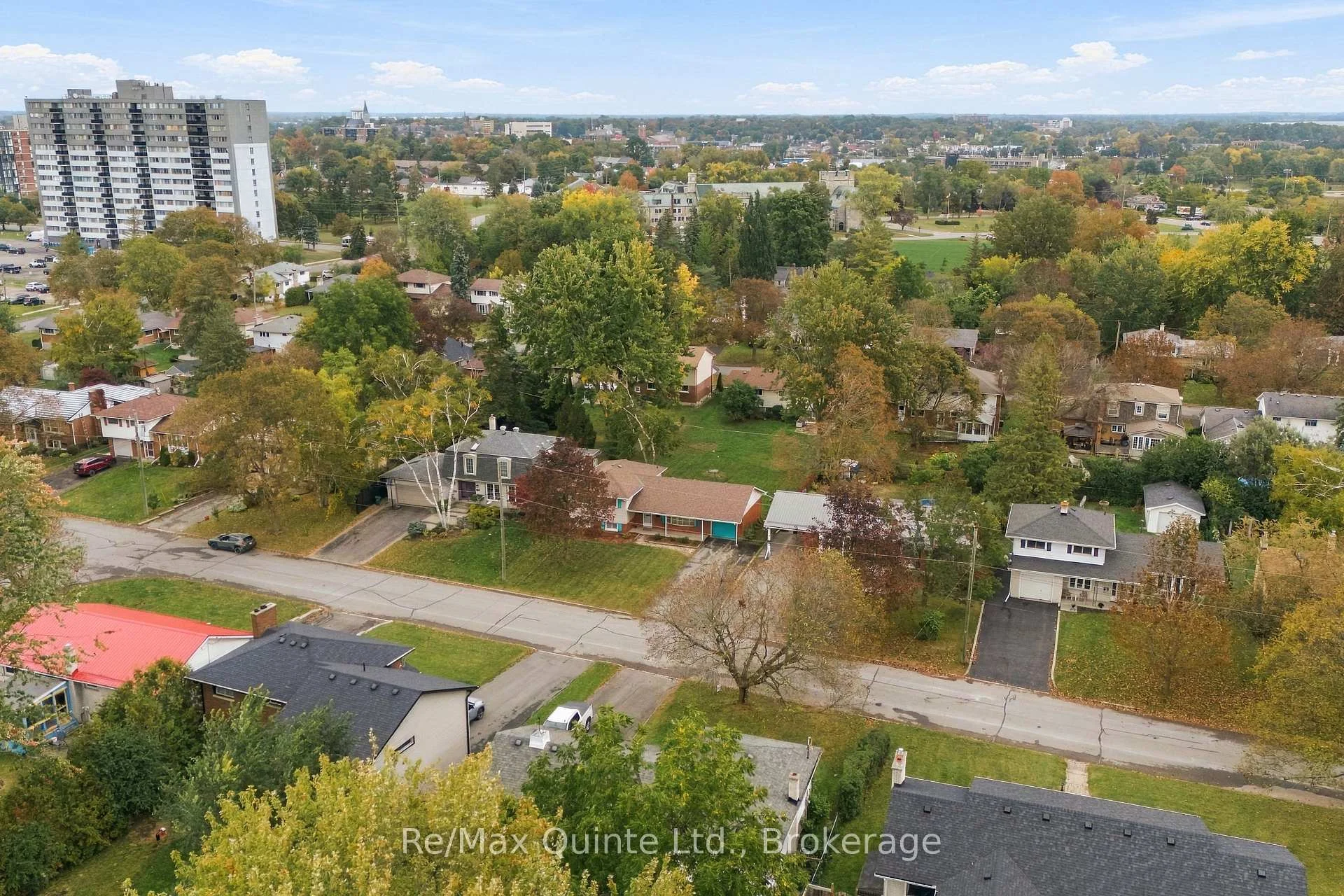 Photo 38 of 51 Keller Drive, Belleville, Belleville Ward — HOMEH