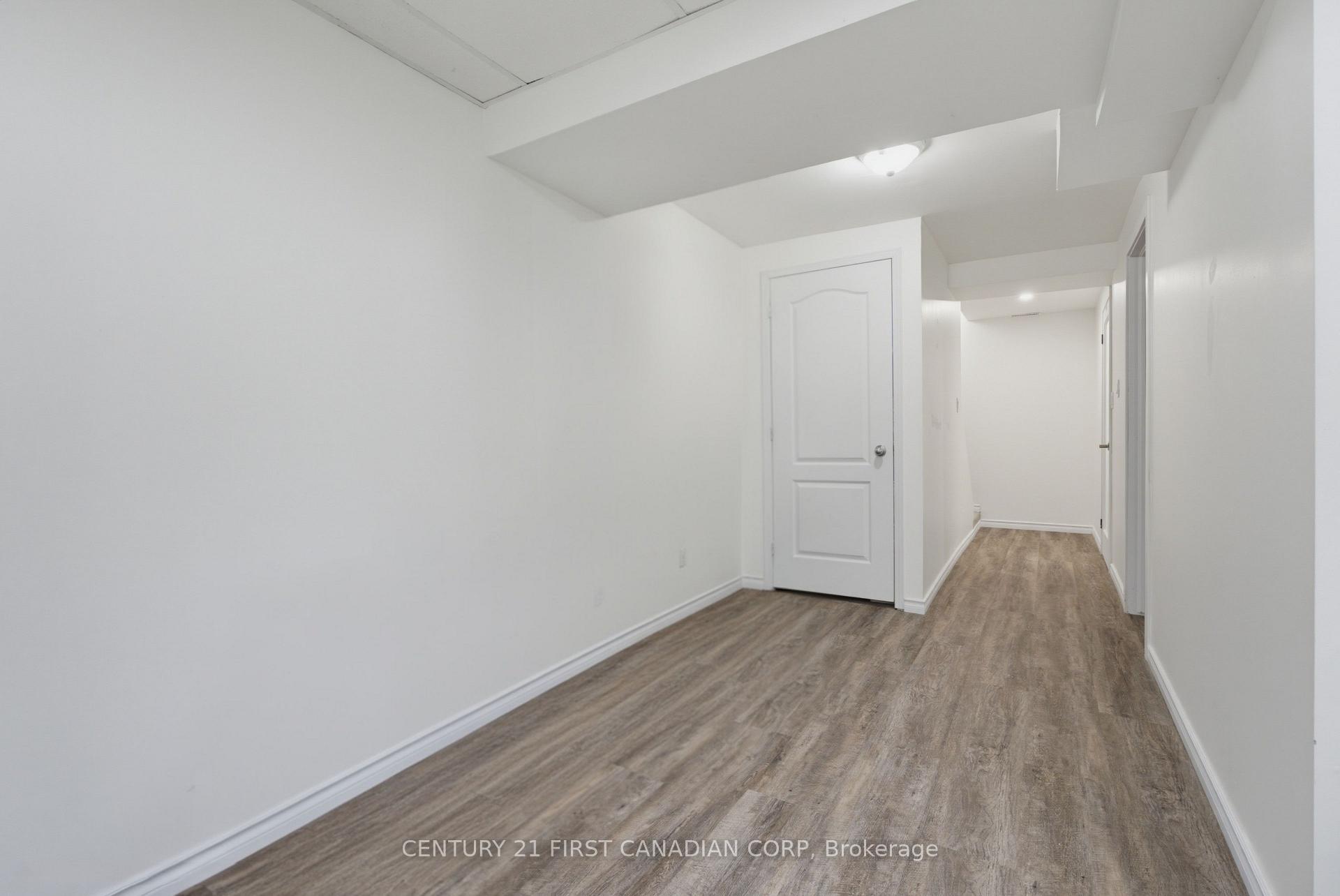 Photo 27 of 776 Silversmith Street, London, North M — HOMEH
