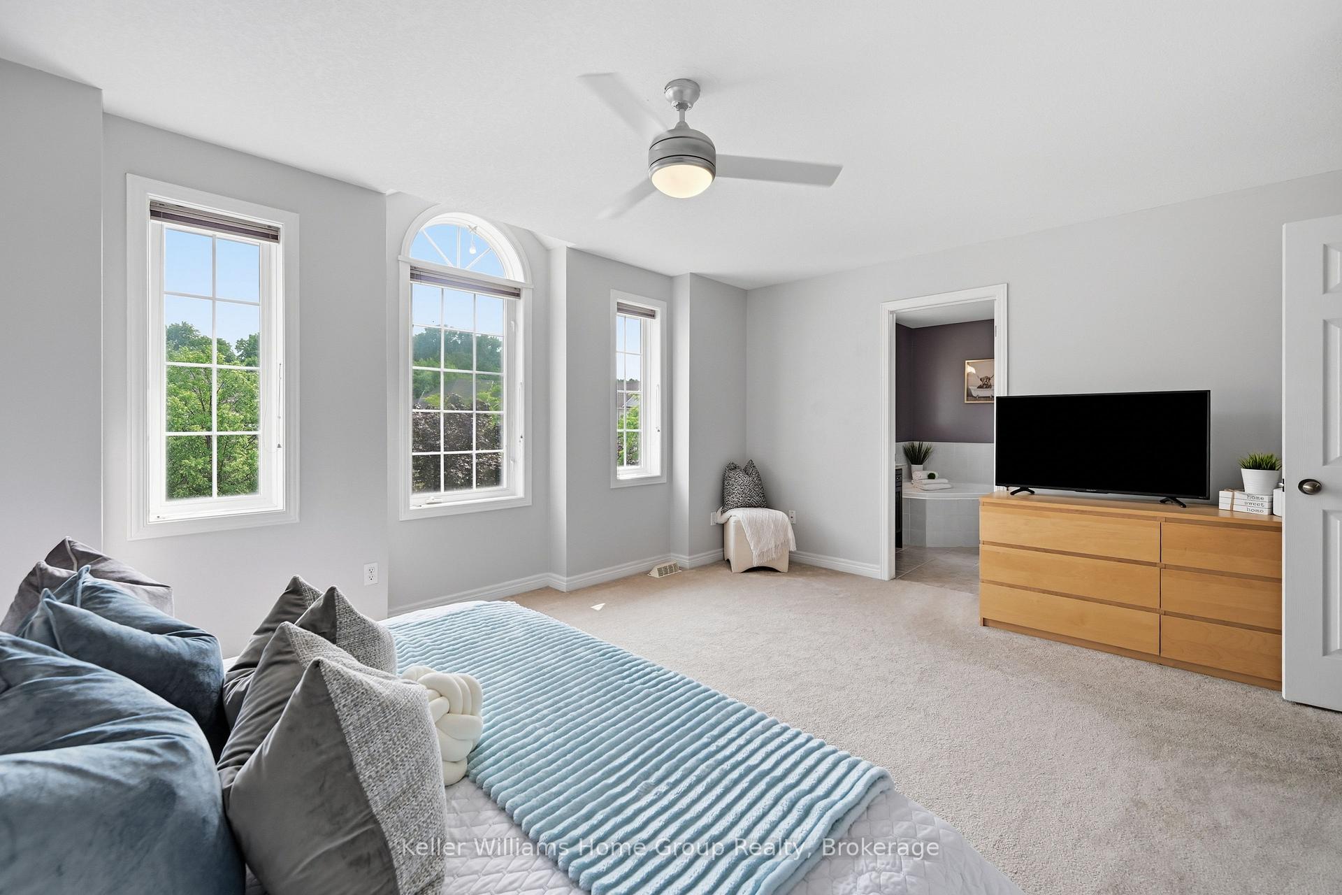 Photo 25 of 31 Vinifera Drive, Grimsby, Grimsby East — HOMEH