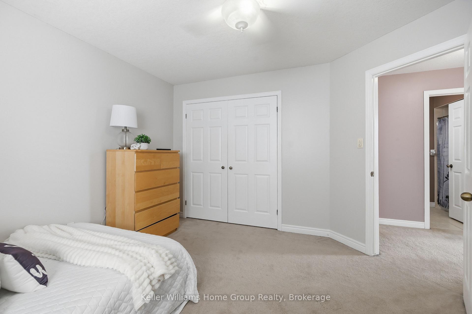 Photo 31 of 31 Vinifera Drive, Grimsby, Grimsby East — HOMEH
