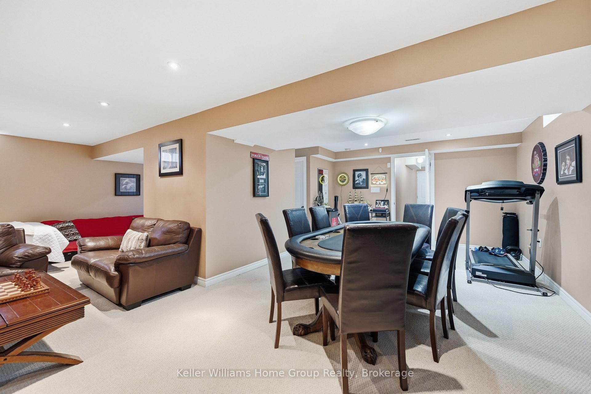 Photo 37 of 31 Vinifera Drive, Grimsby, Grimsby East — HOMEH
