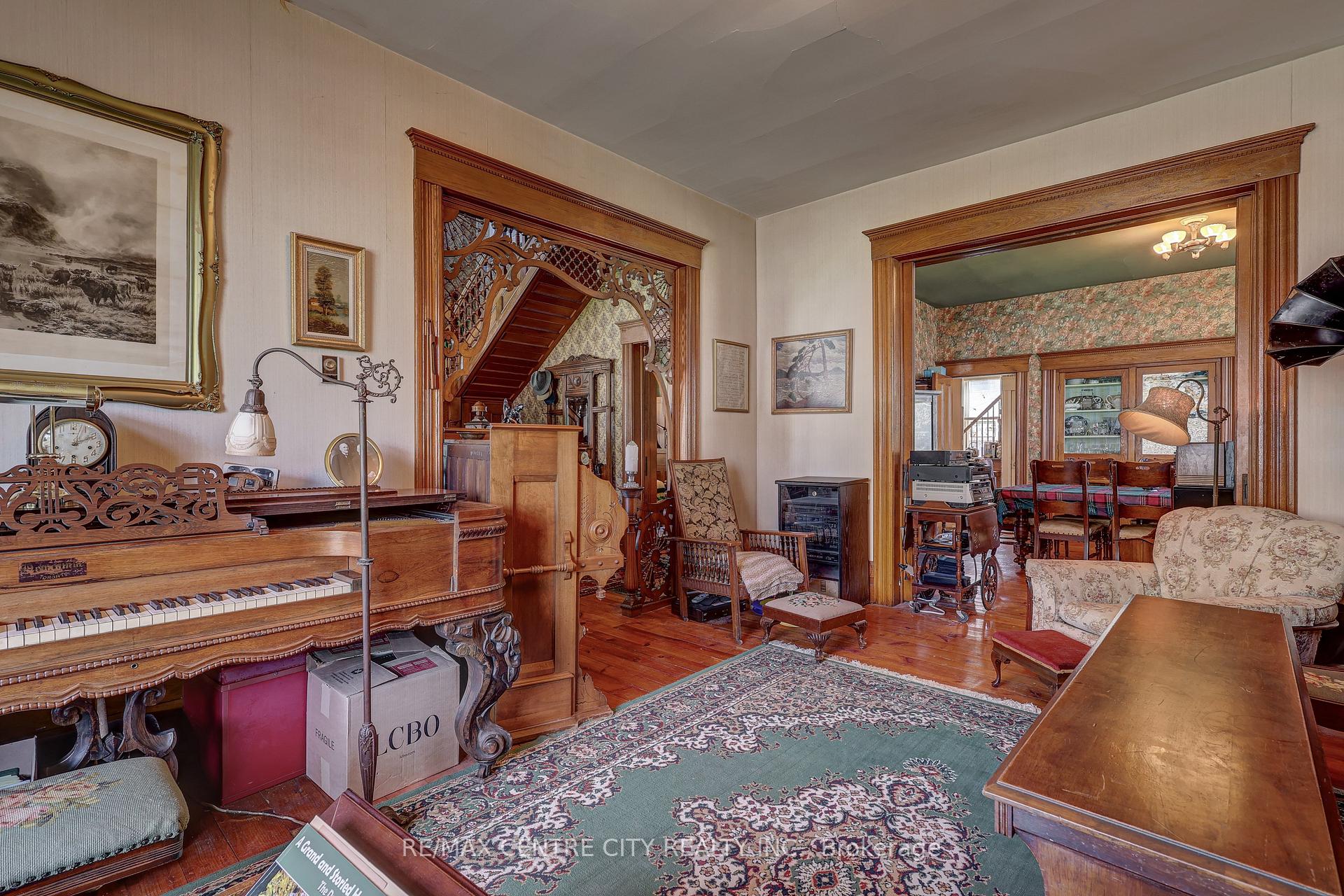 Photo 10 of 9321 Richmond Road, Bayham, Richmond — HOMEH