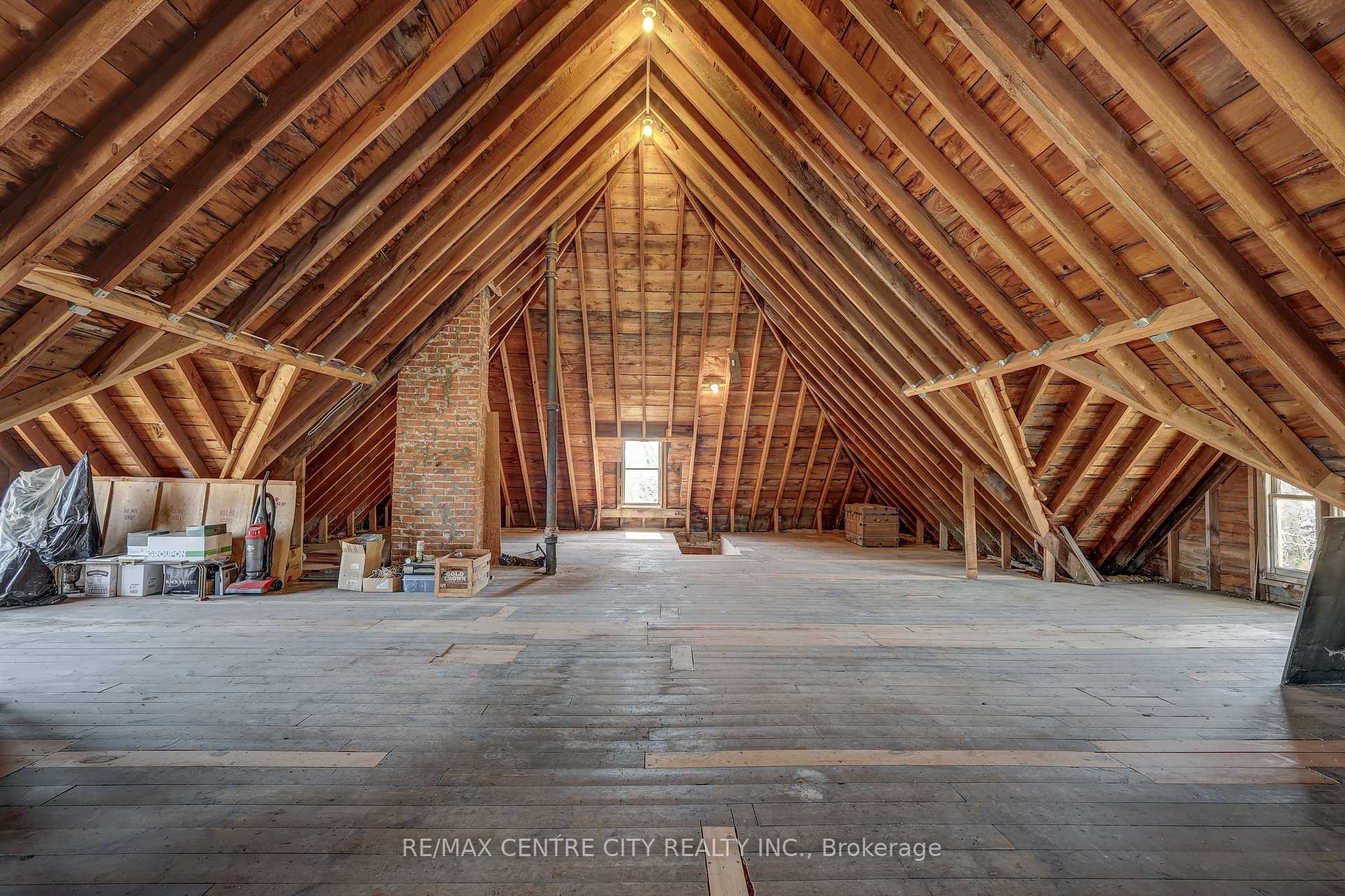 Photo 37 of 9321 Richmond Road, Bayham, Richmond — HOMEH