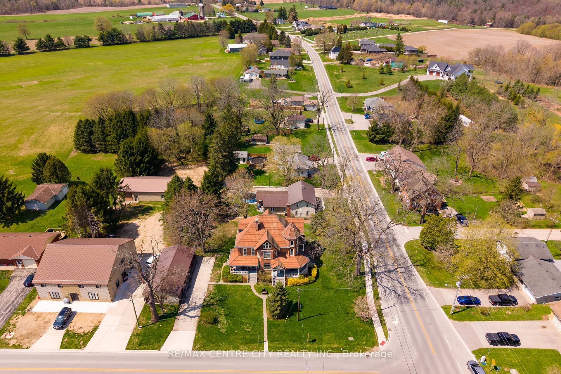 Photo 45 of 9321 Richmond Road, Bayham, Richmond — HOMEH