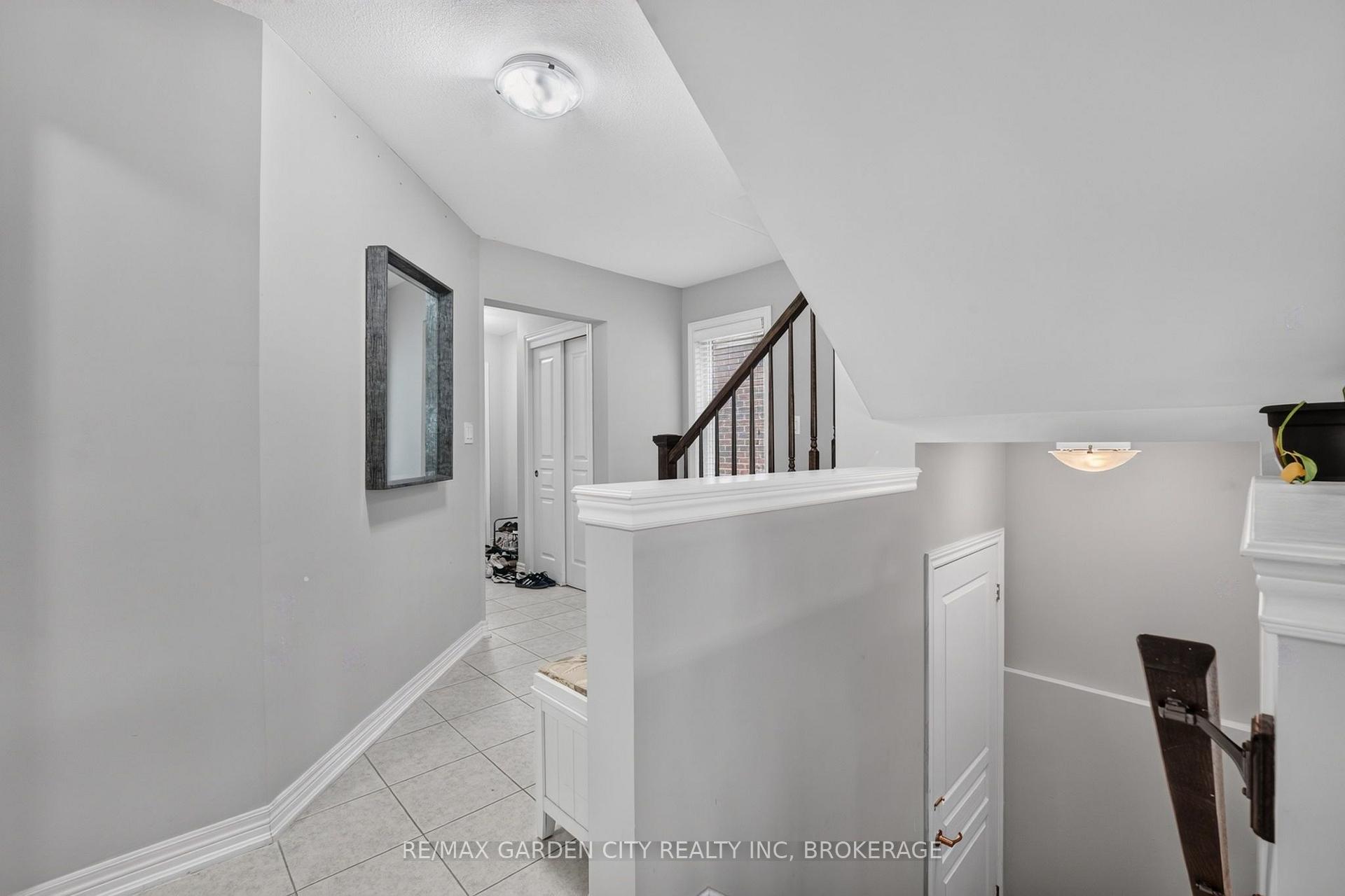 Photo 10 of 53 Elderberry Road, Thorold, Confederation Heights — HOMEH