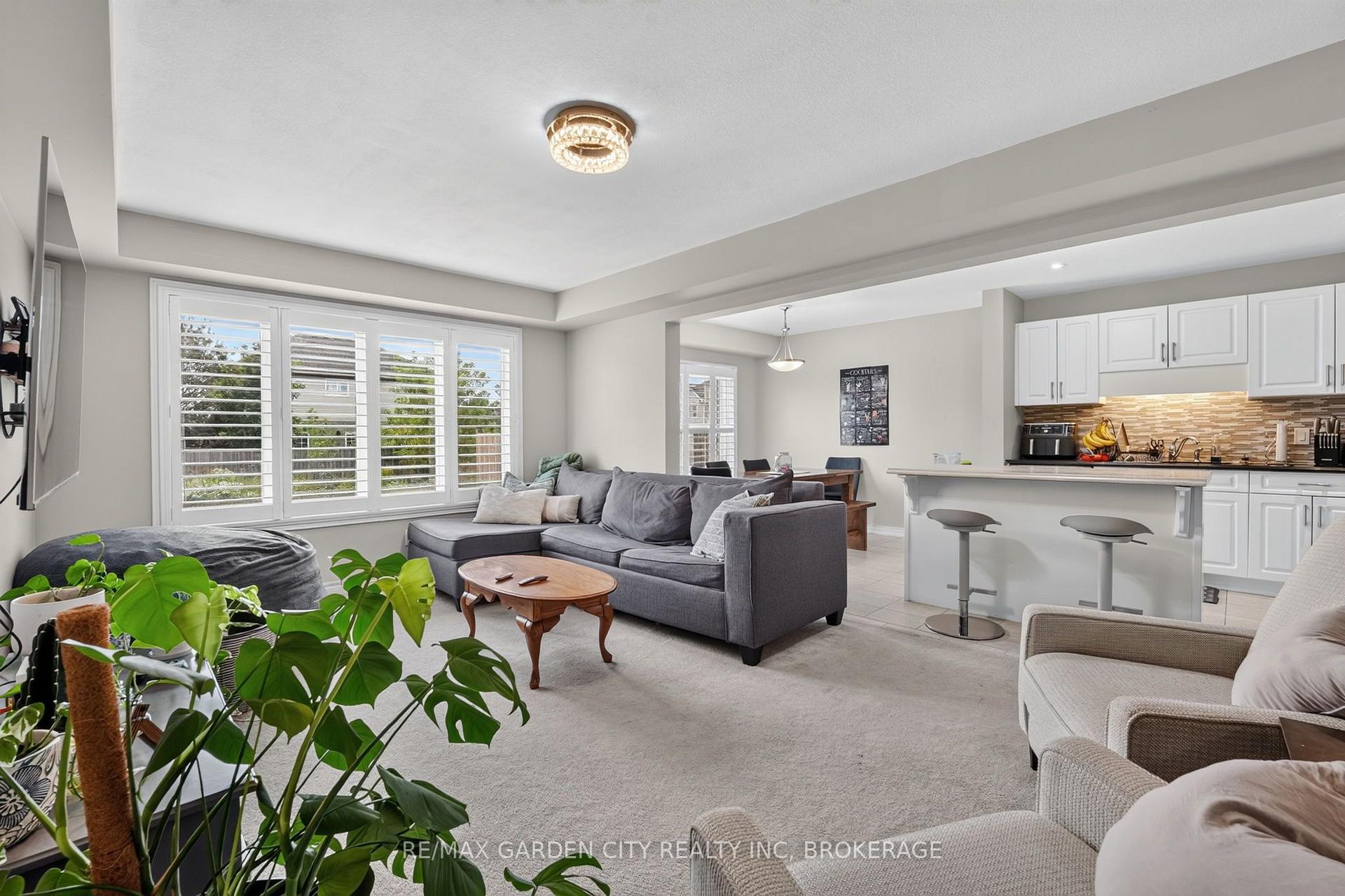 Photo 12 of 53 Elderberry Road, Thorold, Confederation Heights — HOMEH
