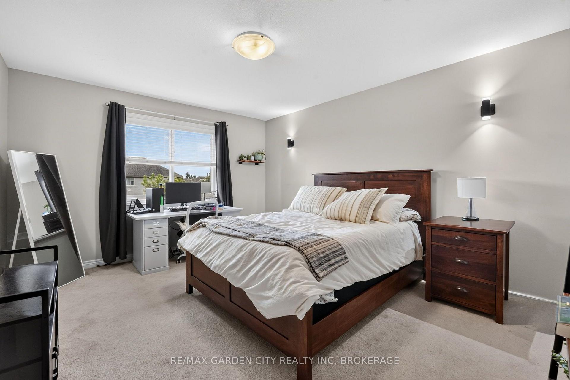 Photo 26 of 53 Elderberry Road, Thorold, Confederation Heights — HOMEH