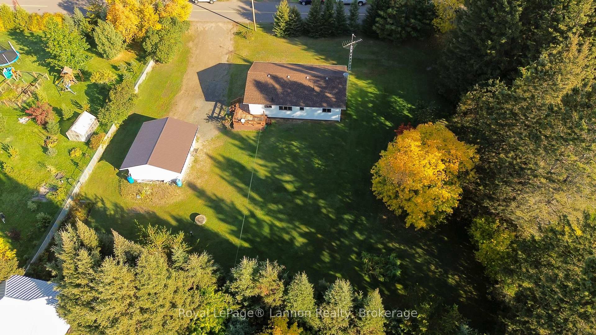 Photo 37 of 5 Martyn Drive, Oliver Paipoonge, Kakabeka Falls — HOMEH