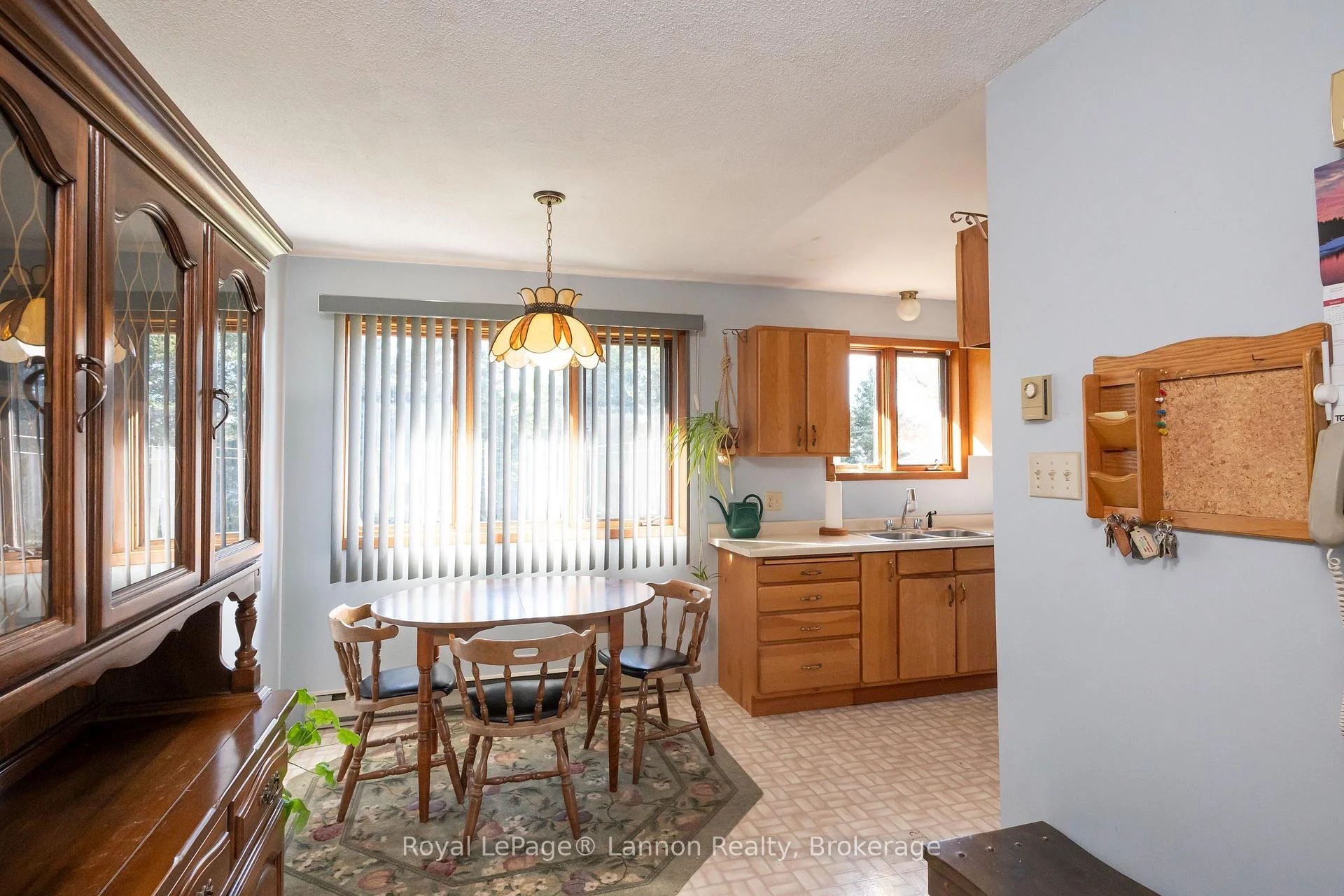 Photo 13 of 5 Martyn Drive, Oliver Paipoonge, Kakabeka Falls — HOMEH