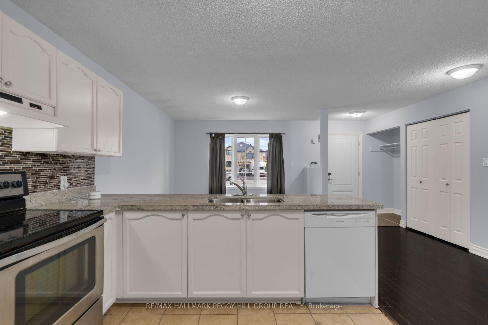 Photo 6 of Unit Upper, 152 Madelaine Drive, Barrie, Painswick South — HOMEH
