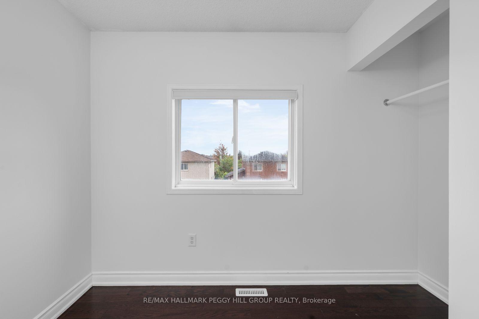 Photo 11 of Unit Upper, 152 Madelaine Drive, Barrie, Painswick South — HOMEH