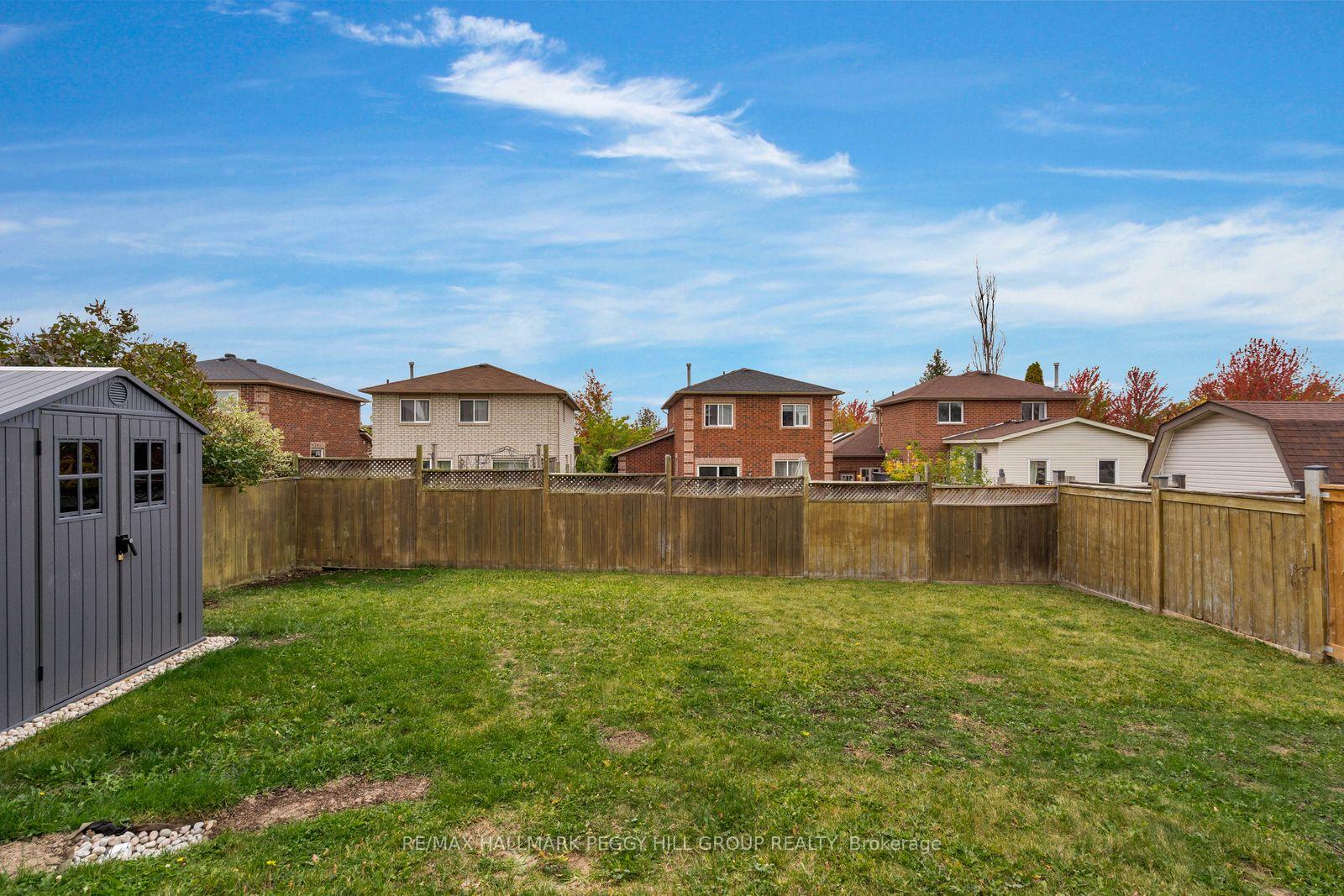 Photo 17 of Unit Upper, 152 Madelaine Drive, Barrie, Painswick South — HOMEH