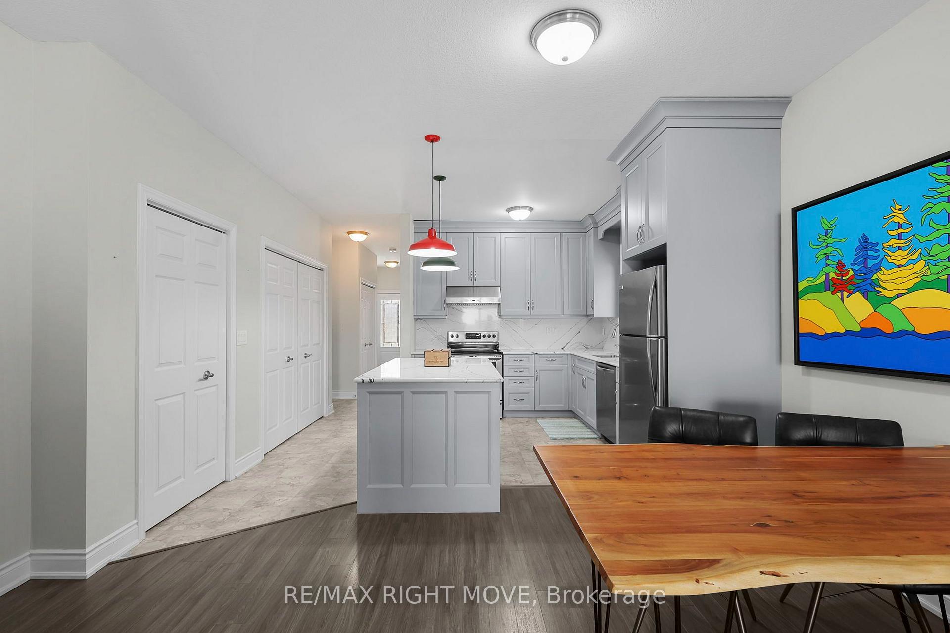 Photo 10 of 40 Lily Drive, Orillia — HOMEH