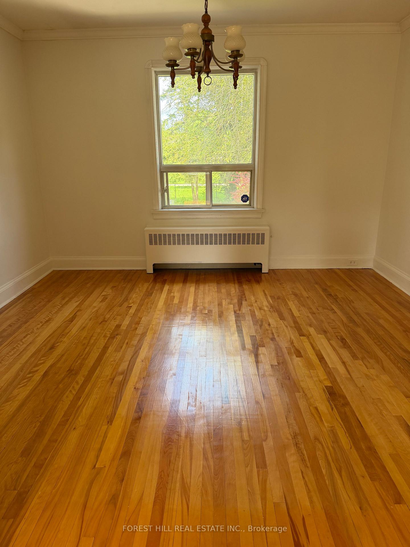 Photo 12 of 55 Craigmore Crescent, North York, Willowdale East — HOMEH