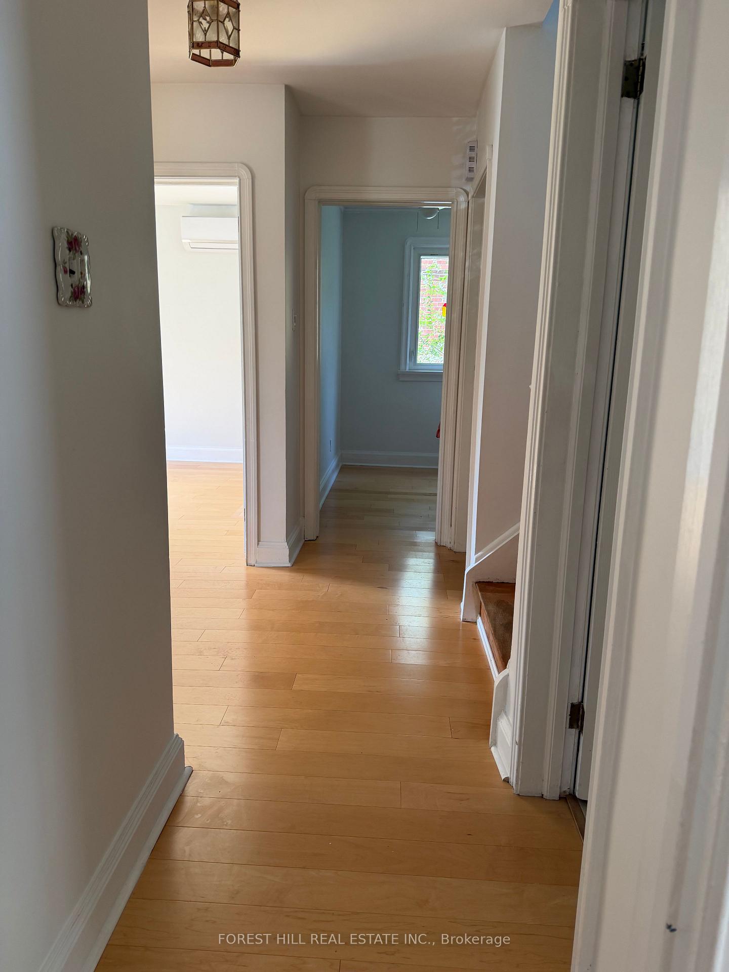 Photo 14 of 55 Craigmore Crescent, North York, Willowdale East — HOMEH