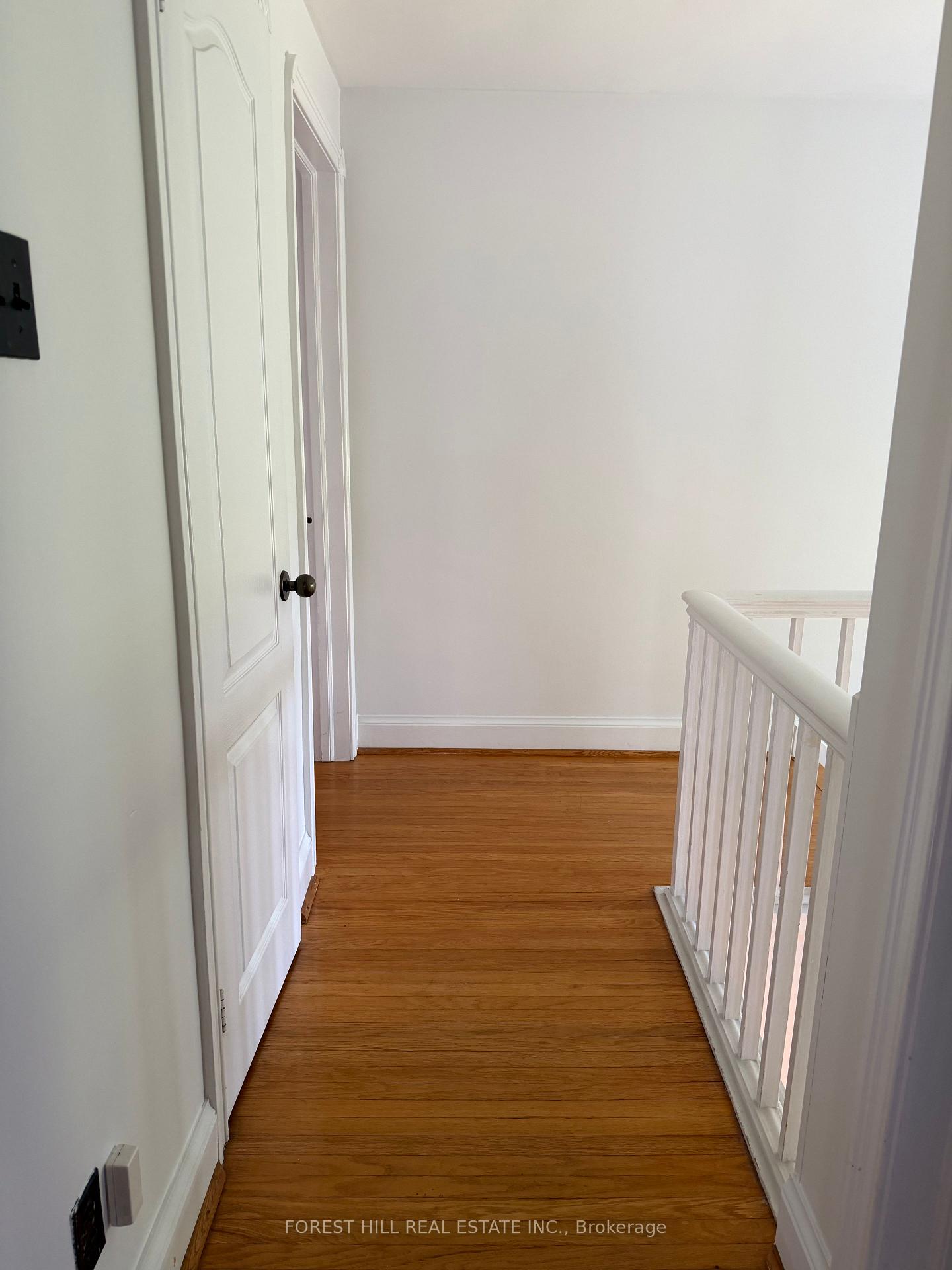 Photo 32 of 55 Craigmore Crescent, North York, Willowdale East — HOMEH