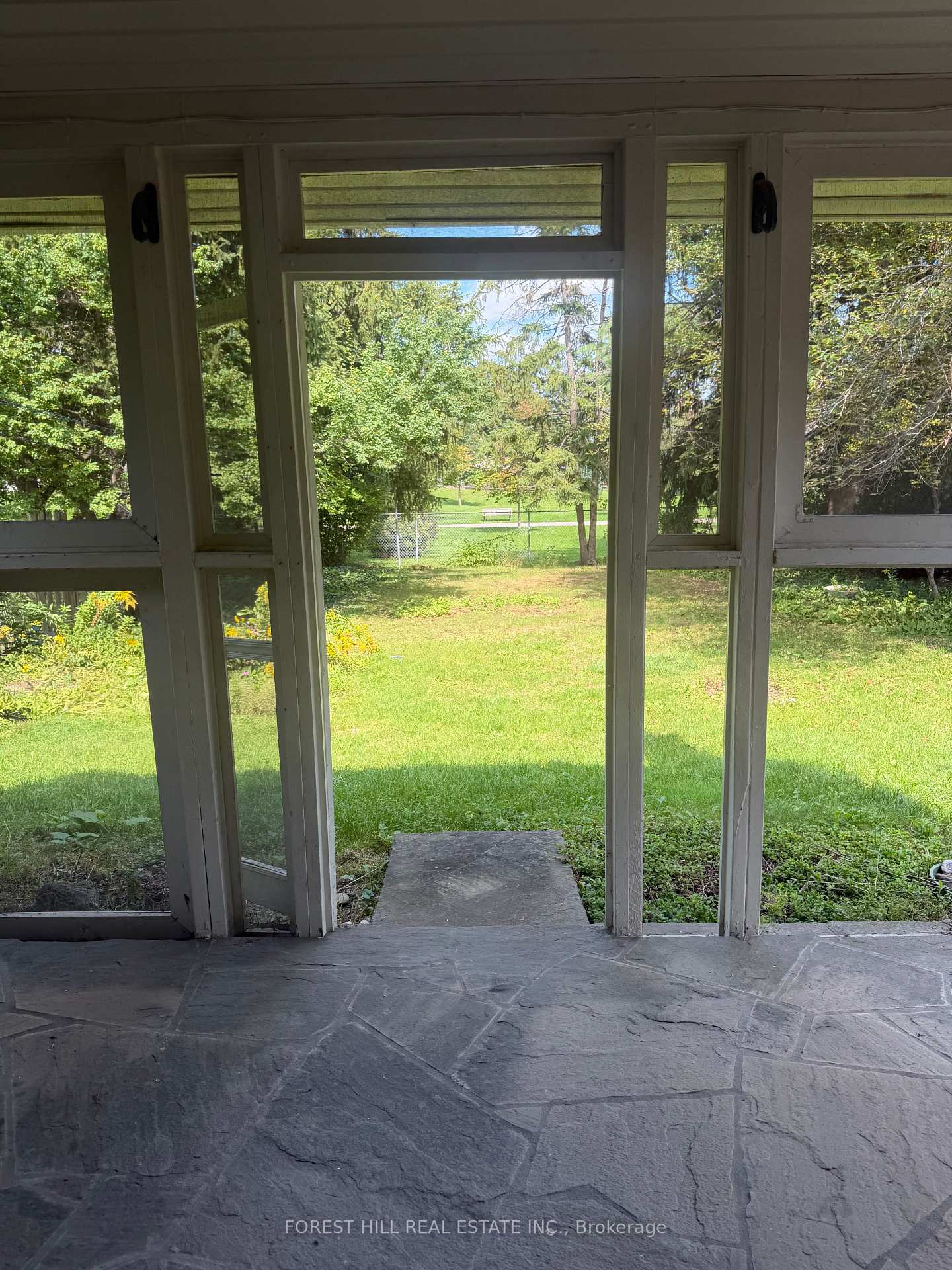 Photo 38 of 55 Craigmore Crescent, North York, Willowdale East — HOMEH