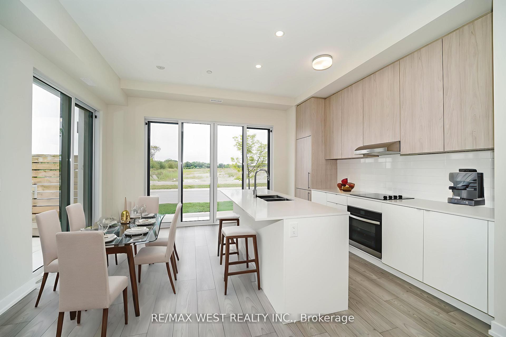 Photo 3 of Unit B103, 65 Saigon Drive, Richmond Hill, Rural Richmond Hill — HOMEH