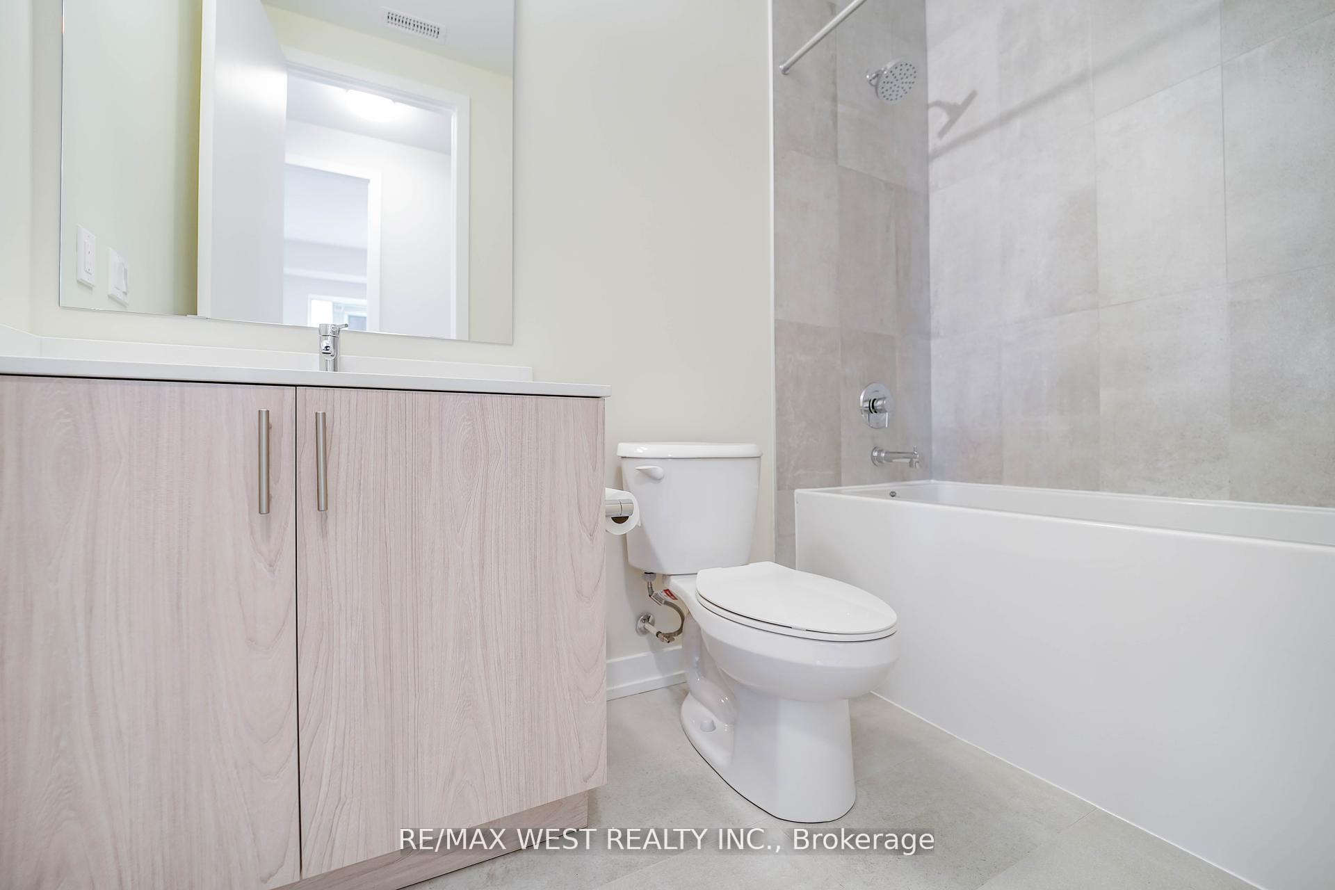Photo 8 of Unit B103, 65 Saigon Drive, Richmond Hill, Rural Richmond Hill — HOMEH