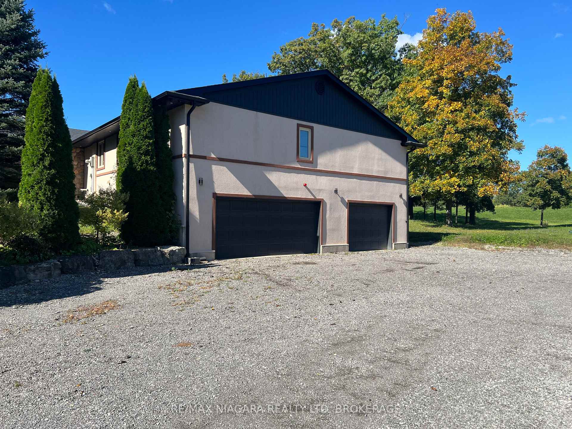 Photo 10 of 709 Roland Road, Pelham, North Pelham — HOMEH