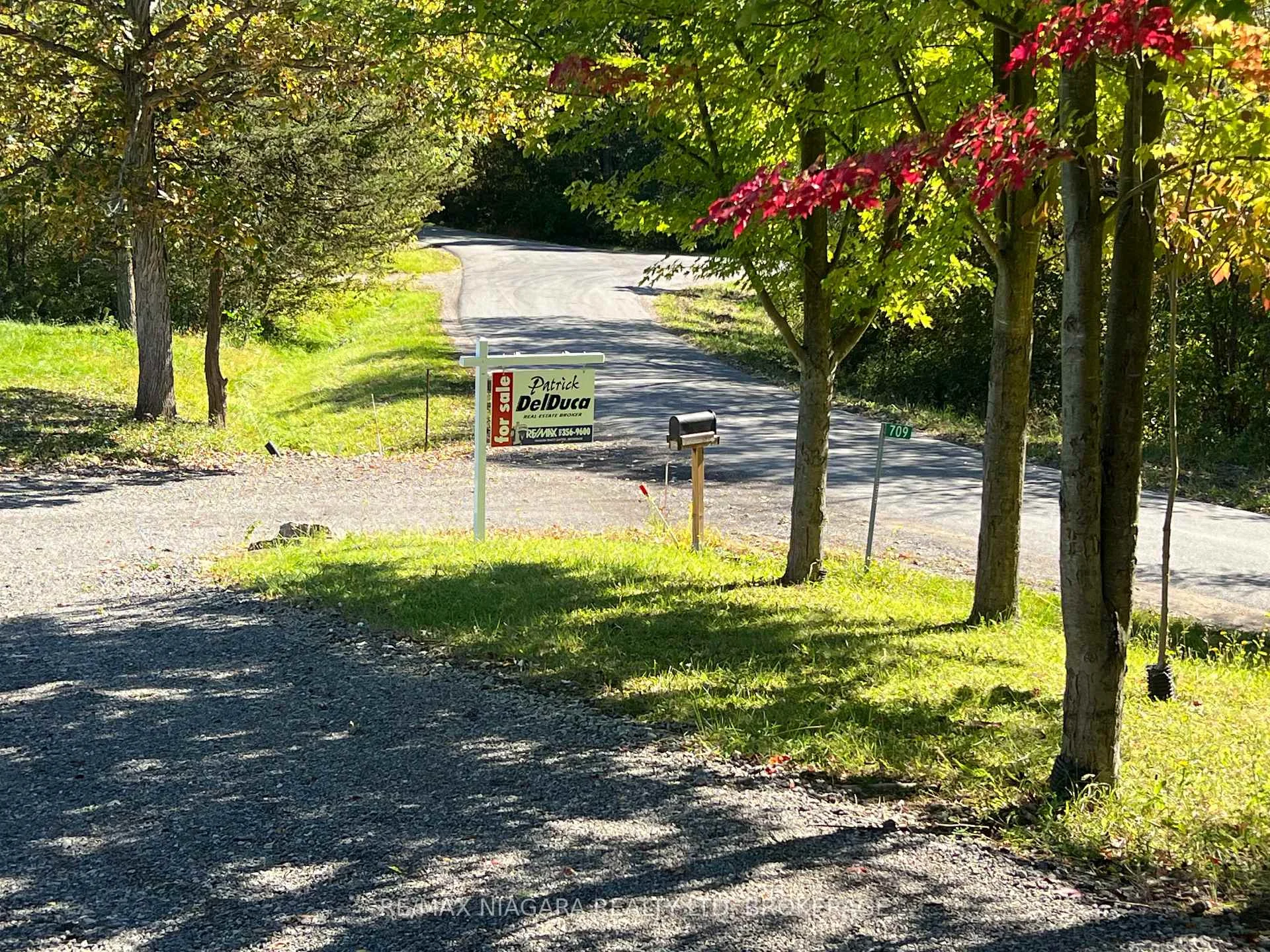 Photo 4 of 709 Roland Road, Pelham, North Pelham — HOMEH