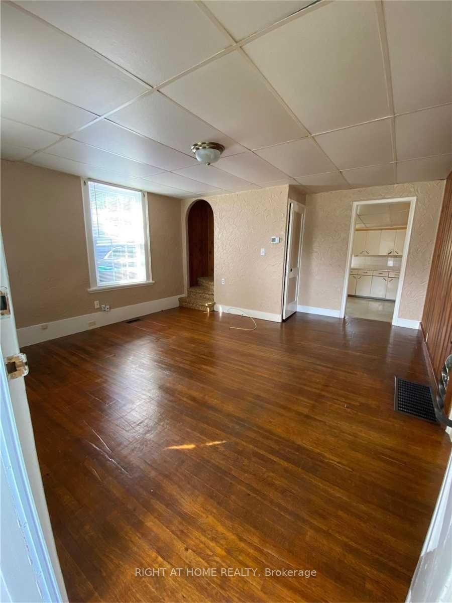 Photo 3 of 7870 Yonge Street, Innisfil, Stroud — HOMEH