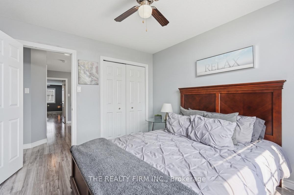 Photo 23 of 1830 Couldridge Way, London, North S — HOMEH