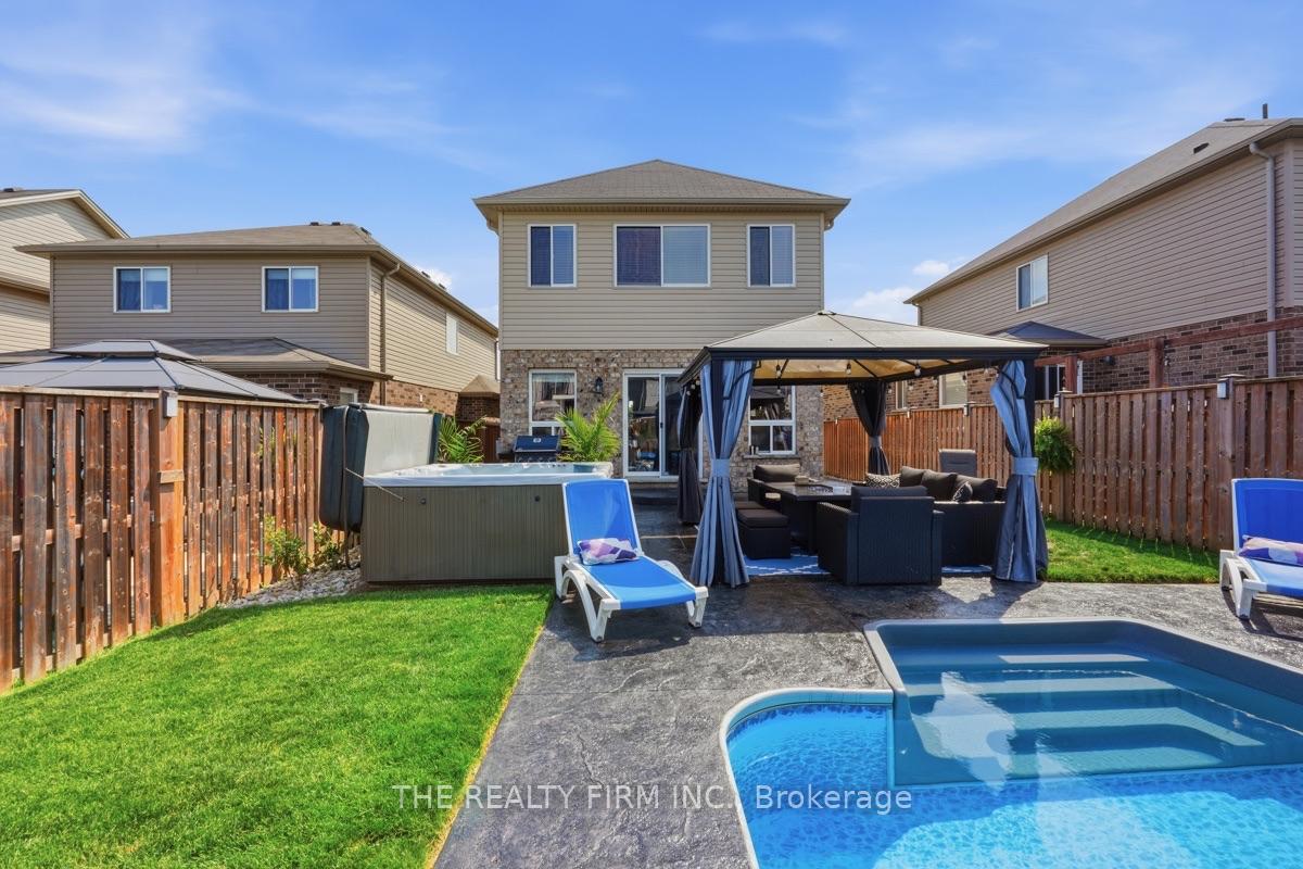 Photo 40 of 1830 Couldridge Way, London, North S — HOMEH