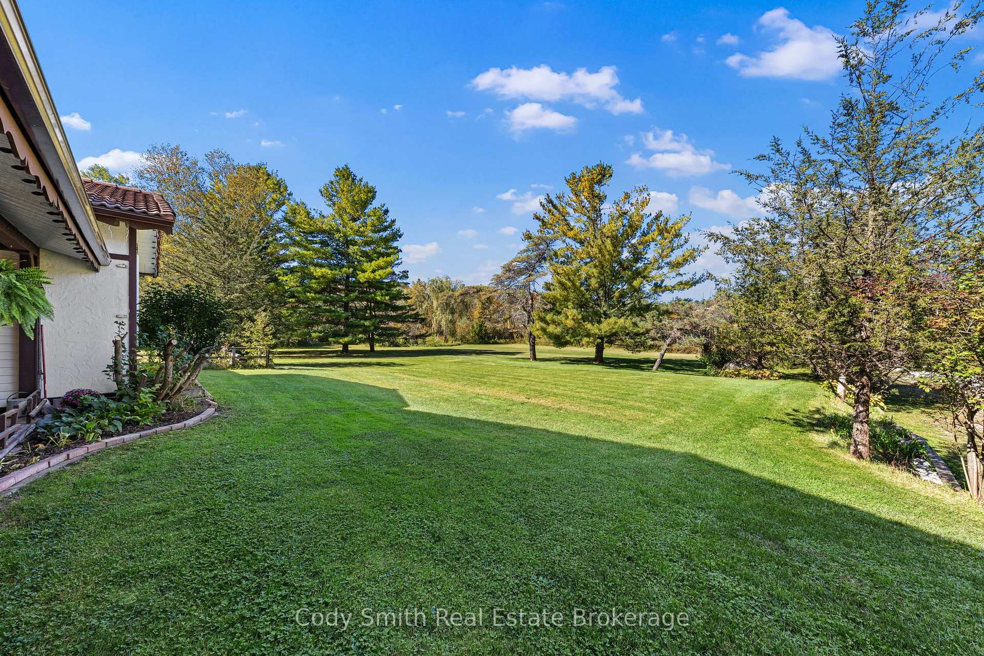 Photo 7 of 2080 Sandhill Road, Tay, Rural Tay — HOMEH