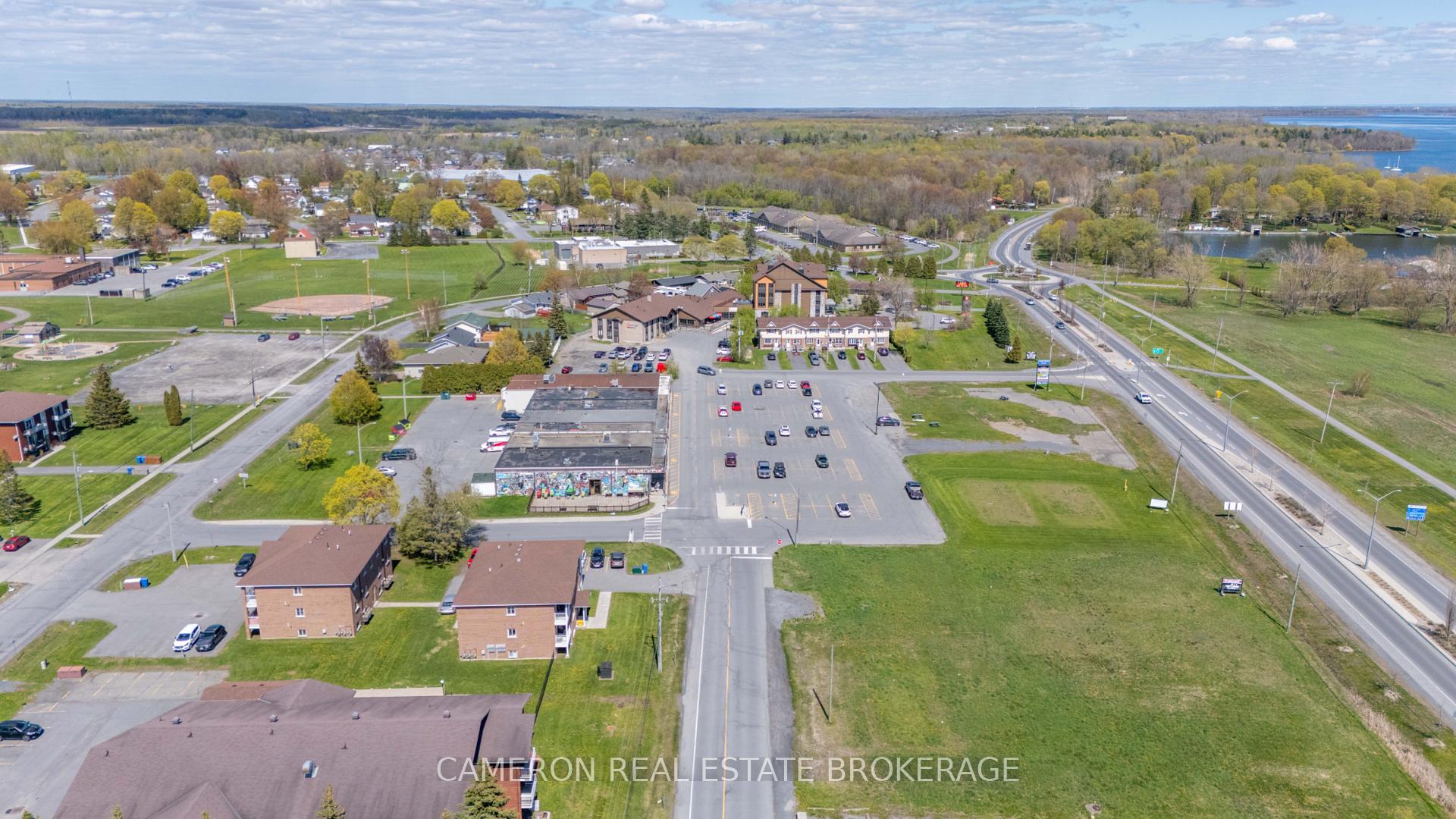 Photo 13 of 27 Long Sault Drive, South Stormont, Long Sault — HOMEH
