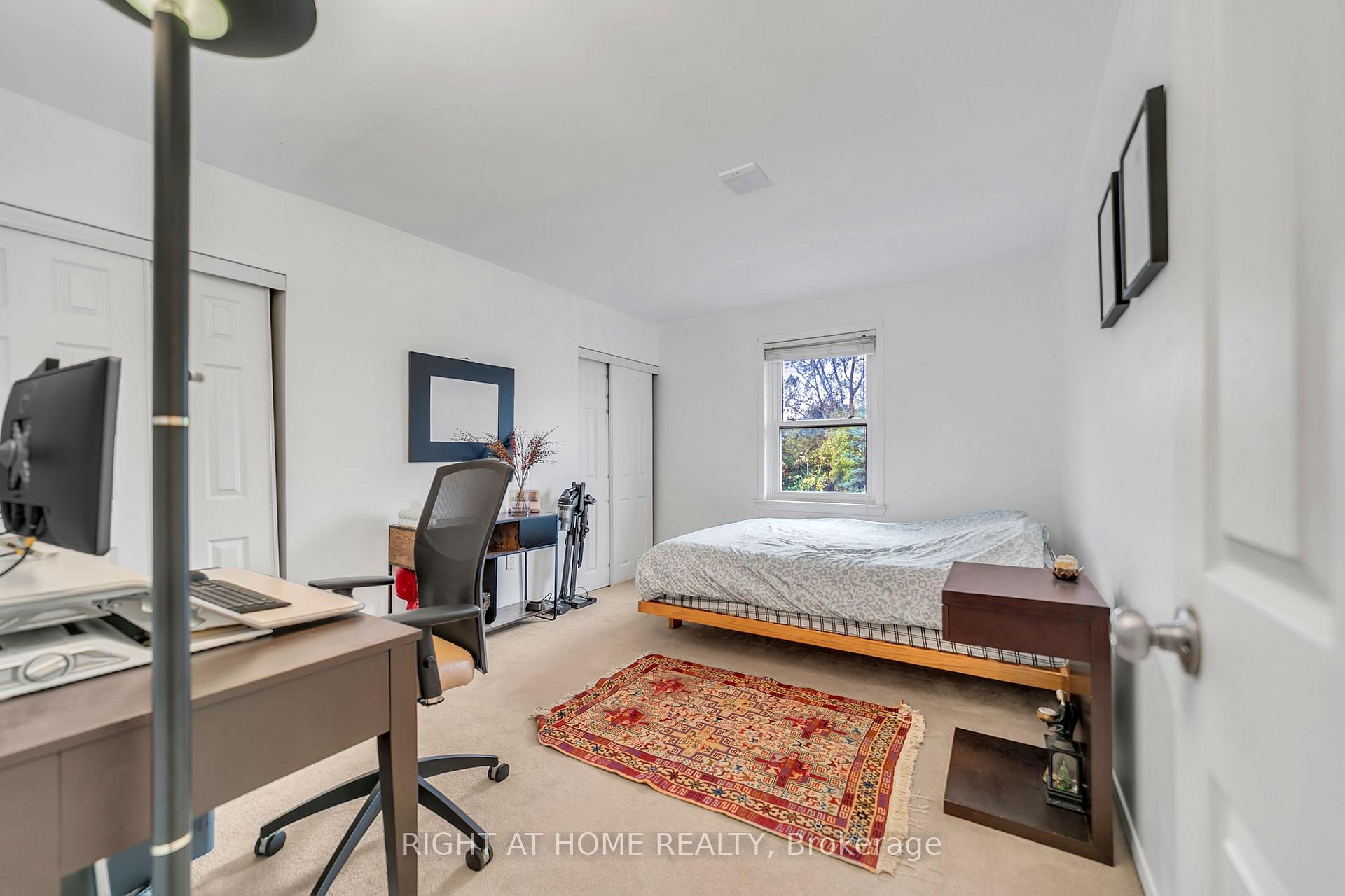 Photo 30 of 22 Hamilton Drive, Newmarket, Huron Heights-Leslie Valley — HOMEH
