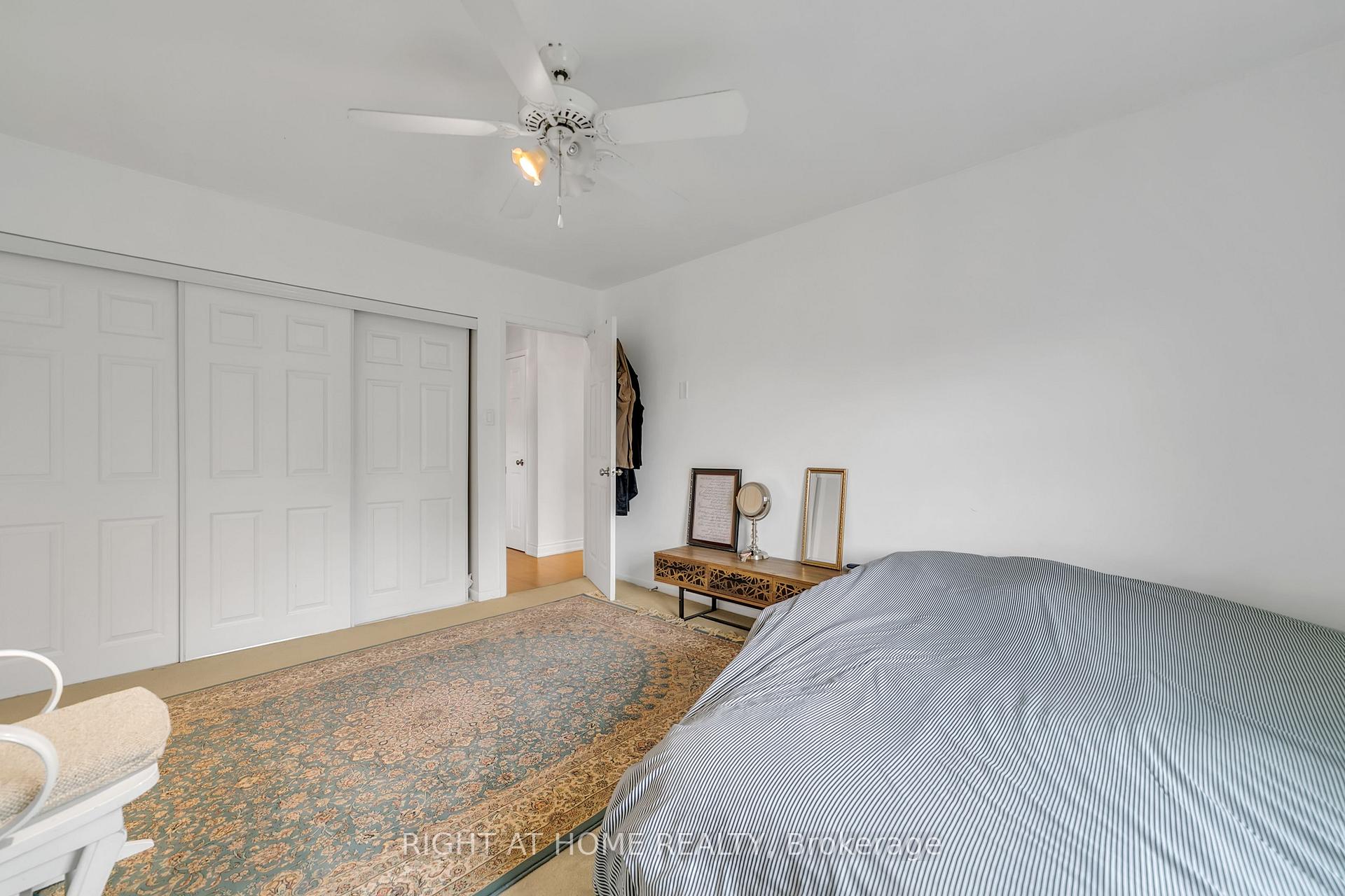 Photo 32 of 22 Hamilton Drive, Newmarket, Huron Heights-Leslie Valley — HOMEH