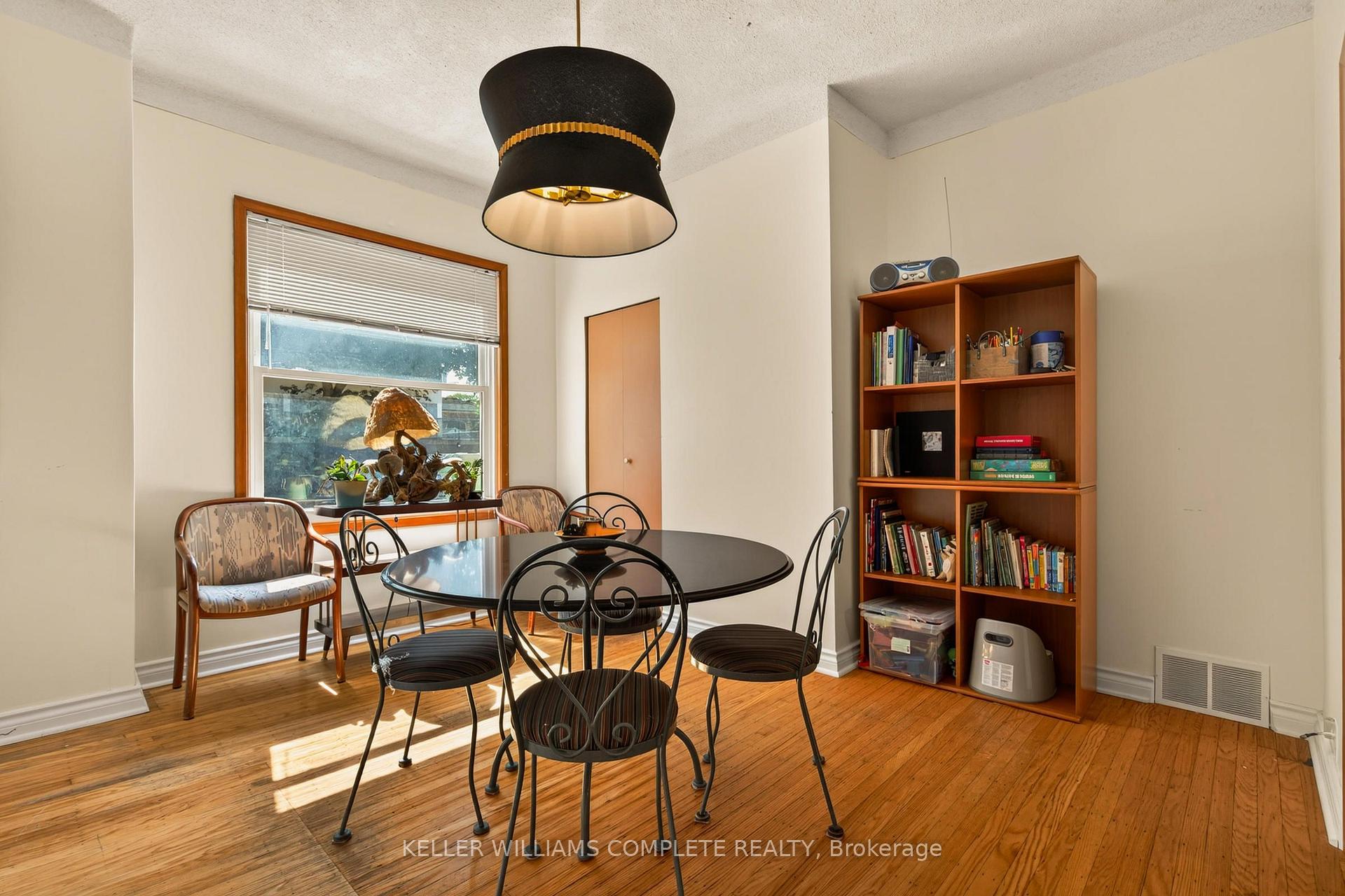 Photo 14 of 22 Spring Street, Hamilton, Corktown — HOMEH
