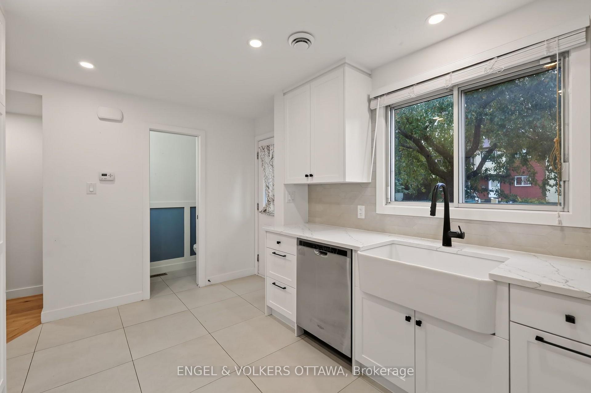 Photo 10 of 259 Teal Crescent, Ottawa, Chatelaine Village — HOMEH