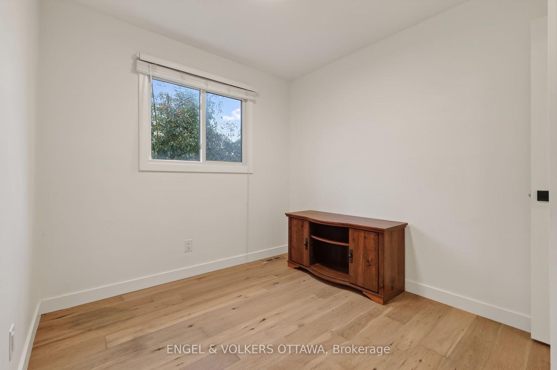 Photo 34 of 259 Teal Crescent, Ottawa, Chatelaine Village — HOMEH
