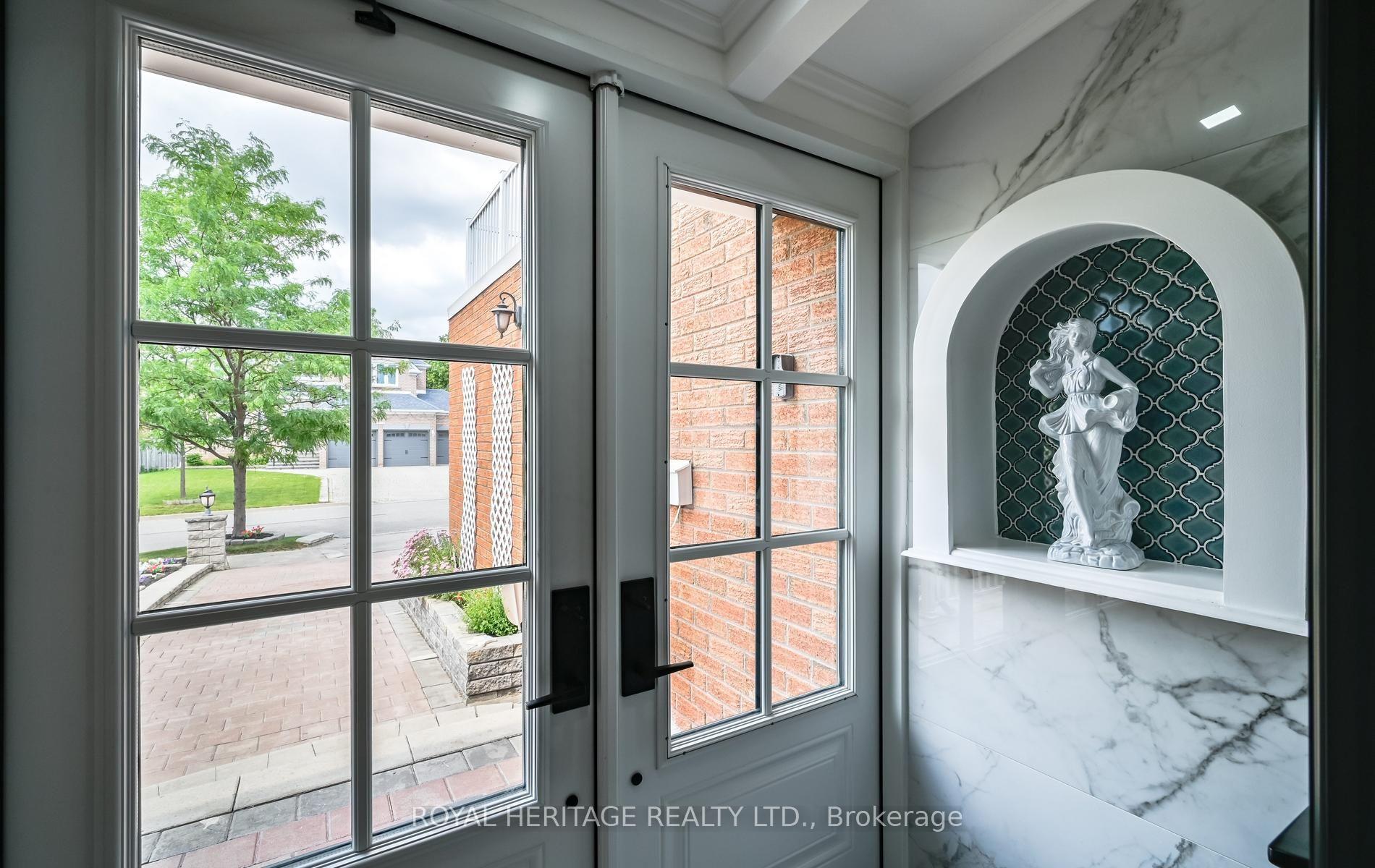 Photo 6 of 7 Kimbark Crescent, Markham, Milliken Mills East — HOMEH