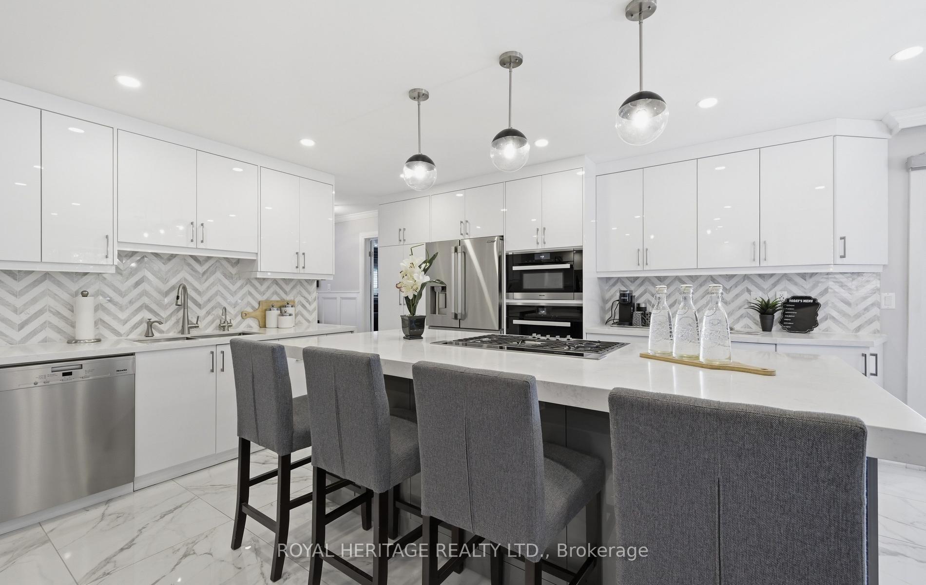 Photo 16 of 7 Kimbark Crescent, Markham, Milliken Mills East — HOMEH